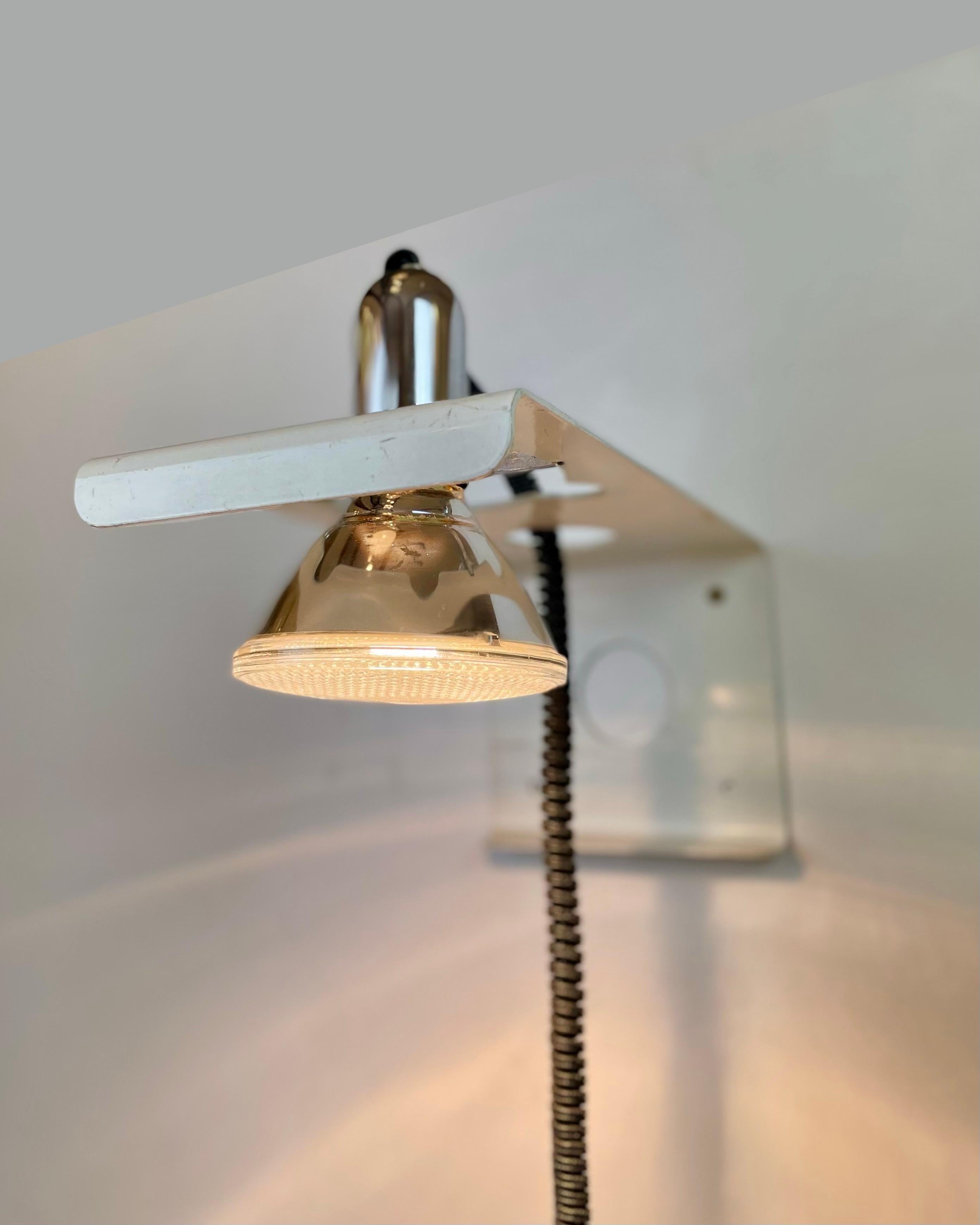 Squadra, Wall Sconces by Ezio Didone for Valenti, 1970s For Sale 5