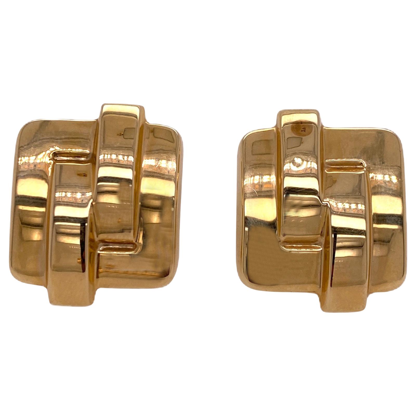 Square 14 Karat Yellow Gold Light Weight Vintage Earrings Lever Back