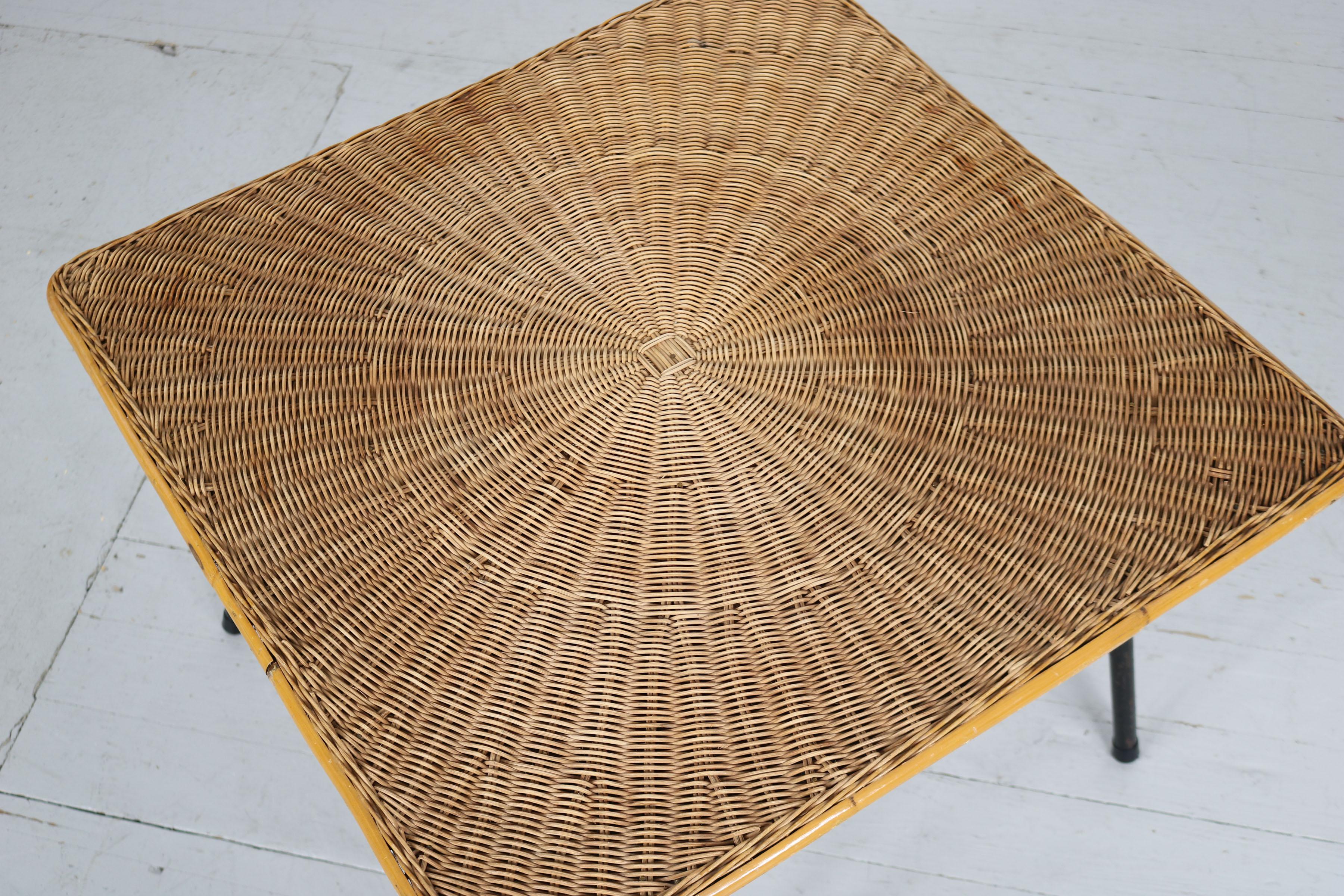 Mid-Century Modern Square 1950s Wicker Sofa Table For Sale