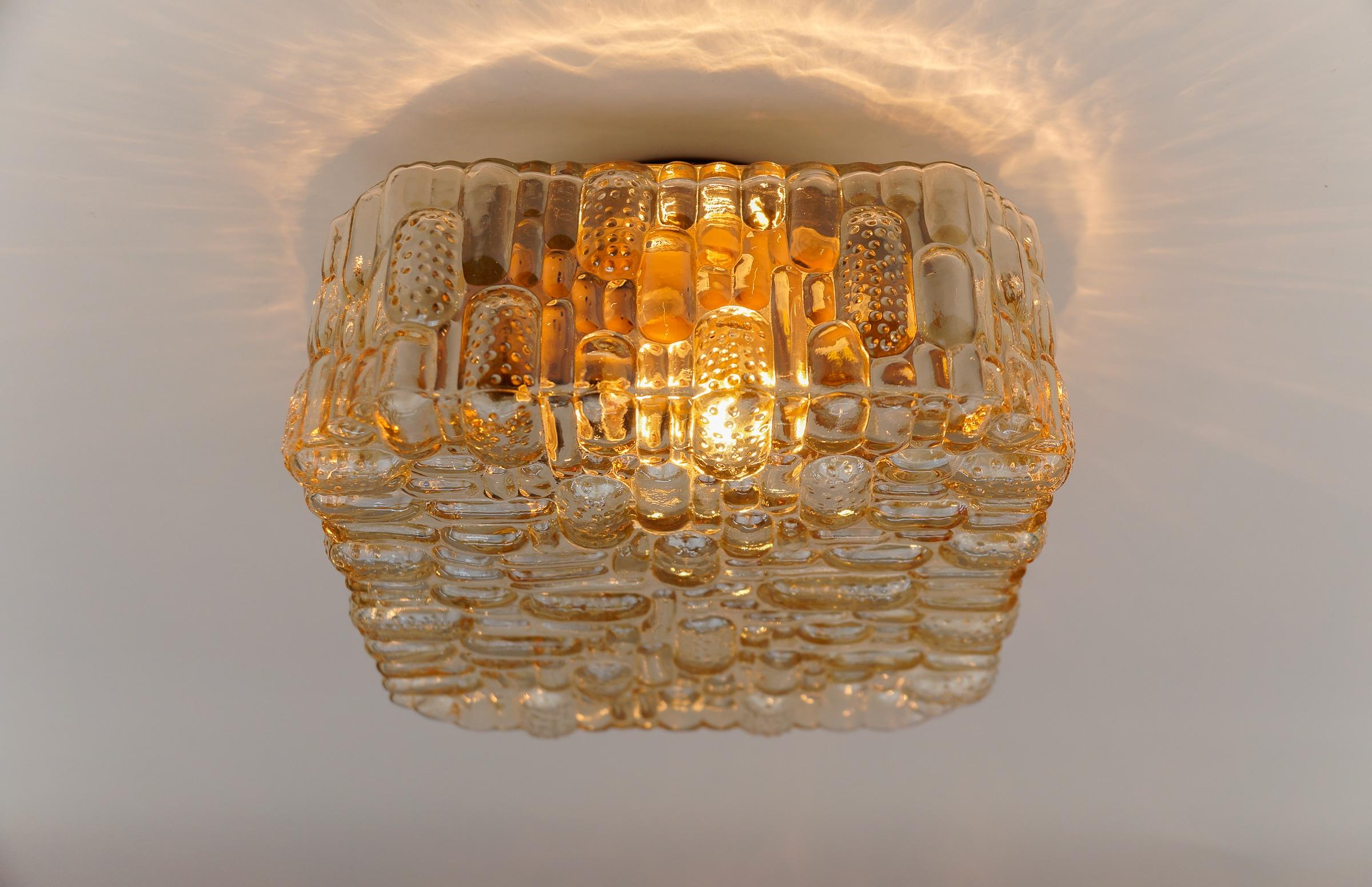 Lámpara empotrada cuadrada 3D de cristal ámbar, Alemania Años 60 Alemán en venta