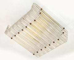 Quadratische 4flammige Einbaubeleuchtung aus klarem Lucite und Messing, Wandleuchter, Mid-Century Modern 1980