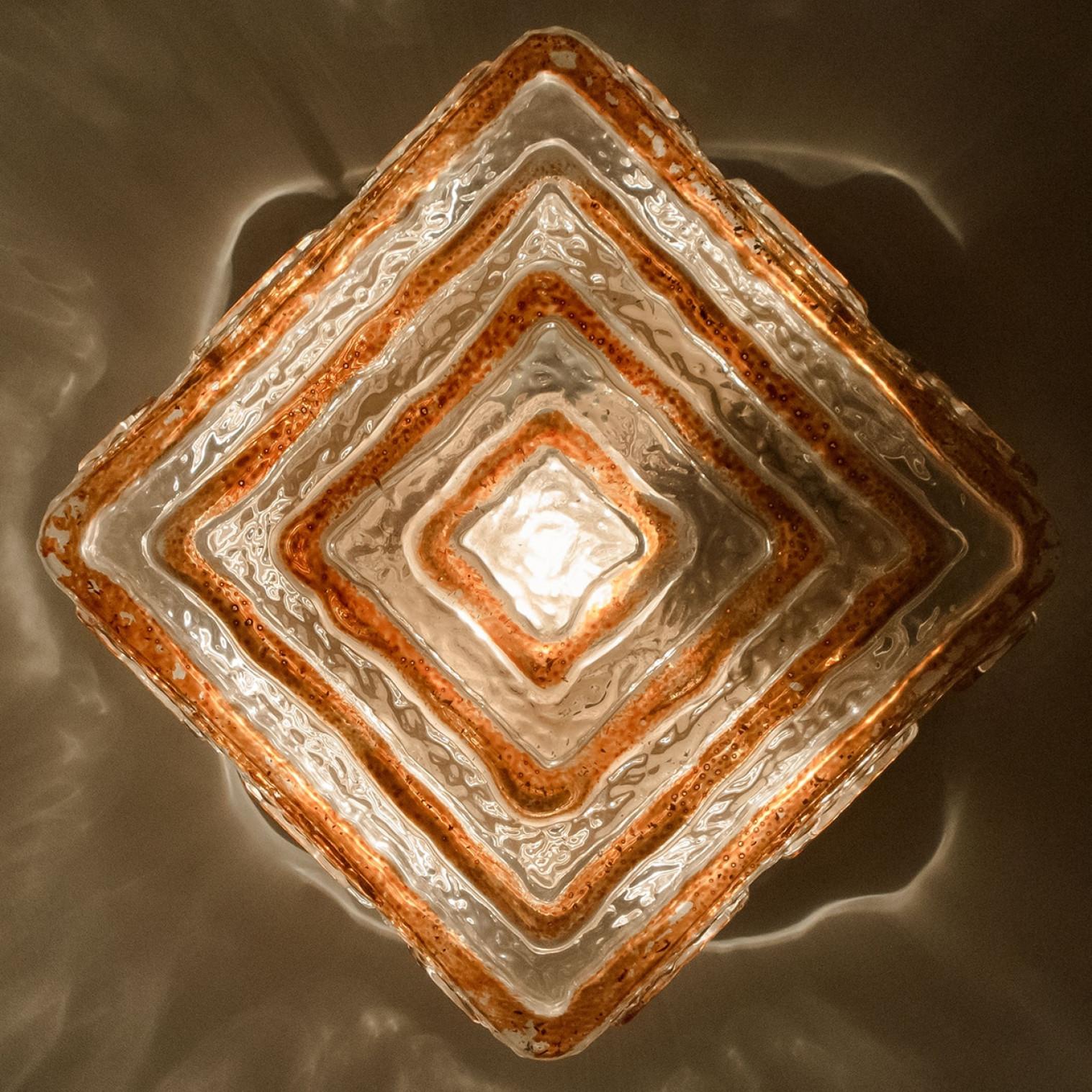 Mid-Century moderno Lampada da parete quadrata in vetro ambrato, anni '70 in vendita