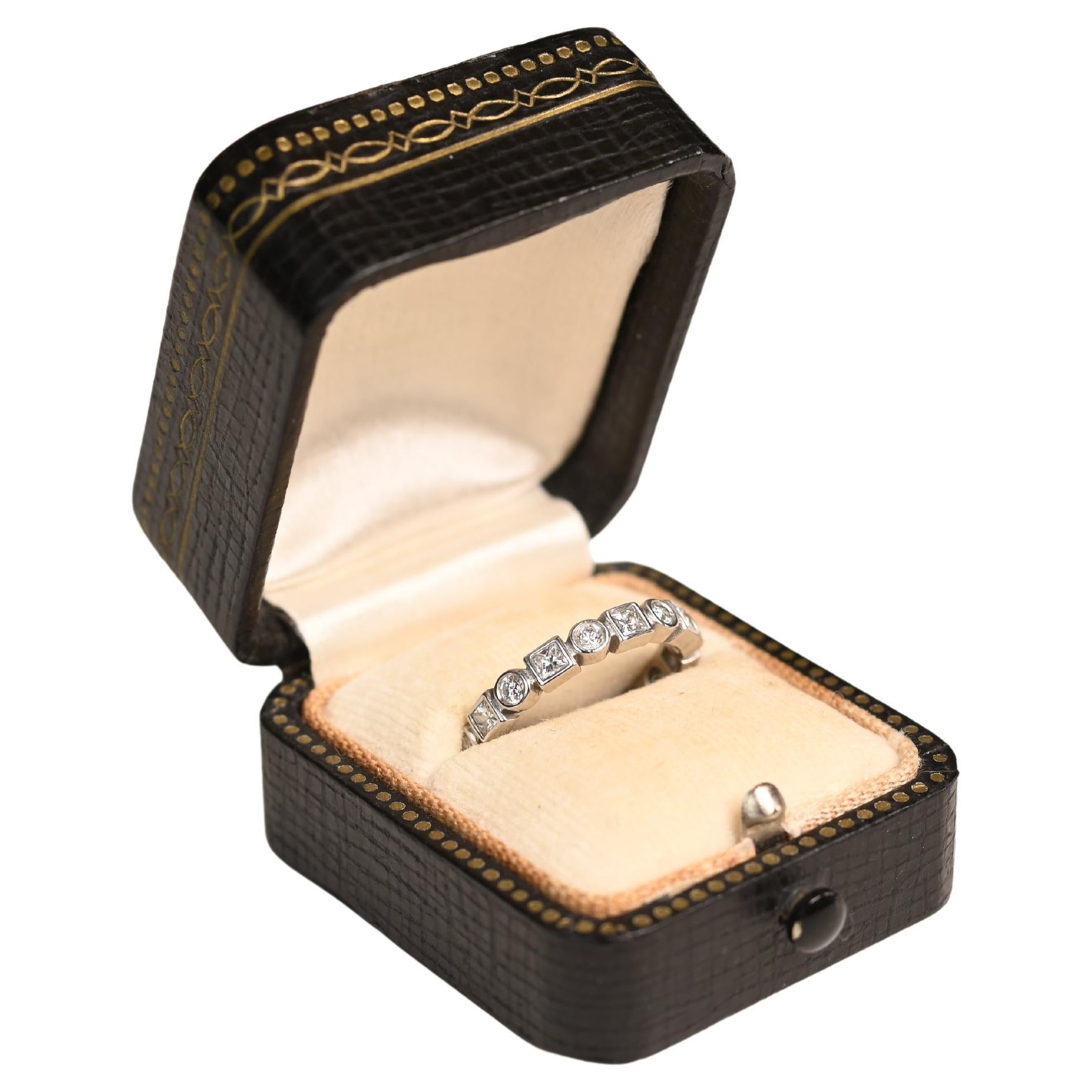 Square and Round Diamond Alternating Eternity Band (Approx 1.6-Carats), Platinum