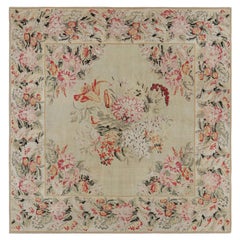 Kilim de Bessarabie carré vert clair avec fleurs  Rug & Kilim
