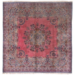 Tapis carré antique Kerman