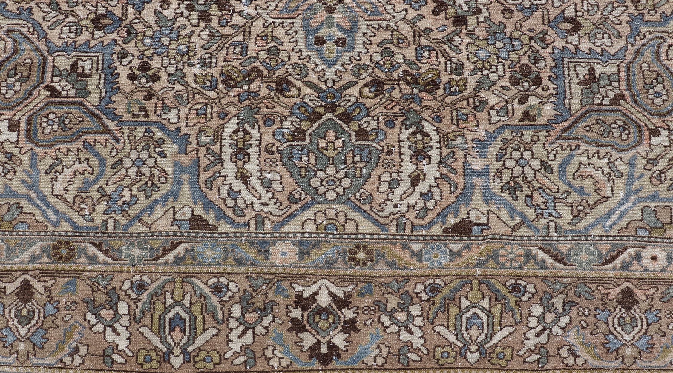 20th Century Square Antique Persian Bakhtiari Rug with Central Medallion Design For Sale