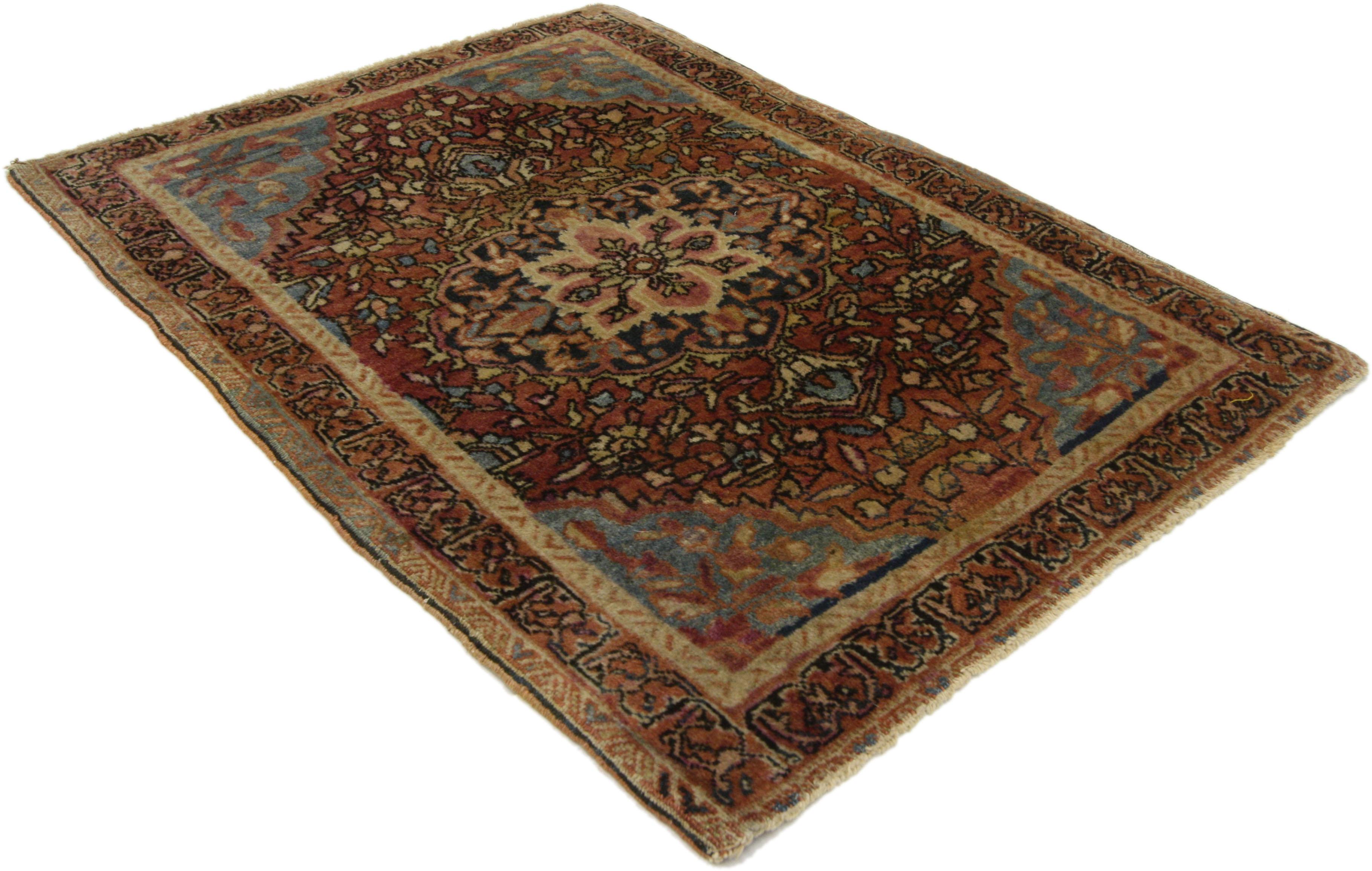 77163 Antique Persian Farahan Rug, 01'09 x 02'03. This hand-knotted wool antique Persian Farahan accent rug epitomizes the harmonious marriage of timeless design and understated elegance, offering a captivating addition to any space it graces. At