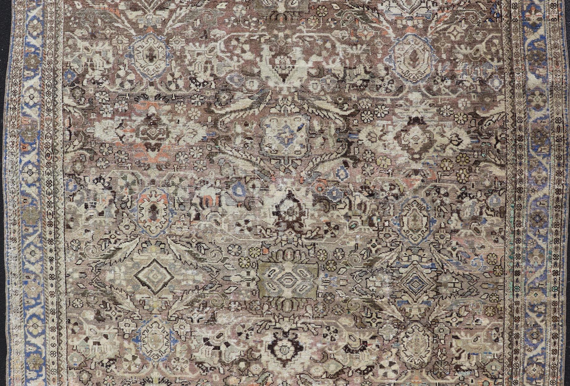 Square Antique Persian Sultanabad-Mahal Rug with All-Over Sub-Geometric Design For Sale 8