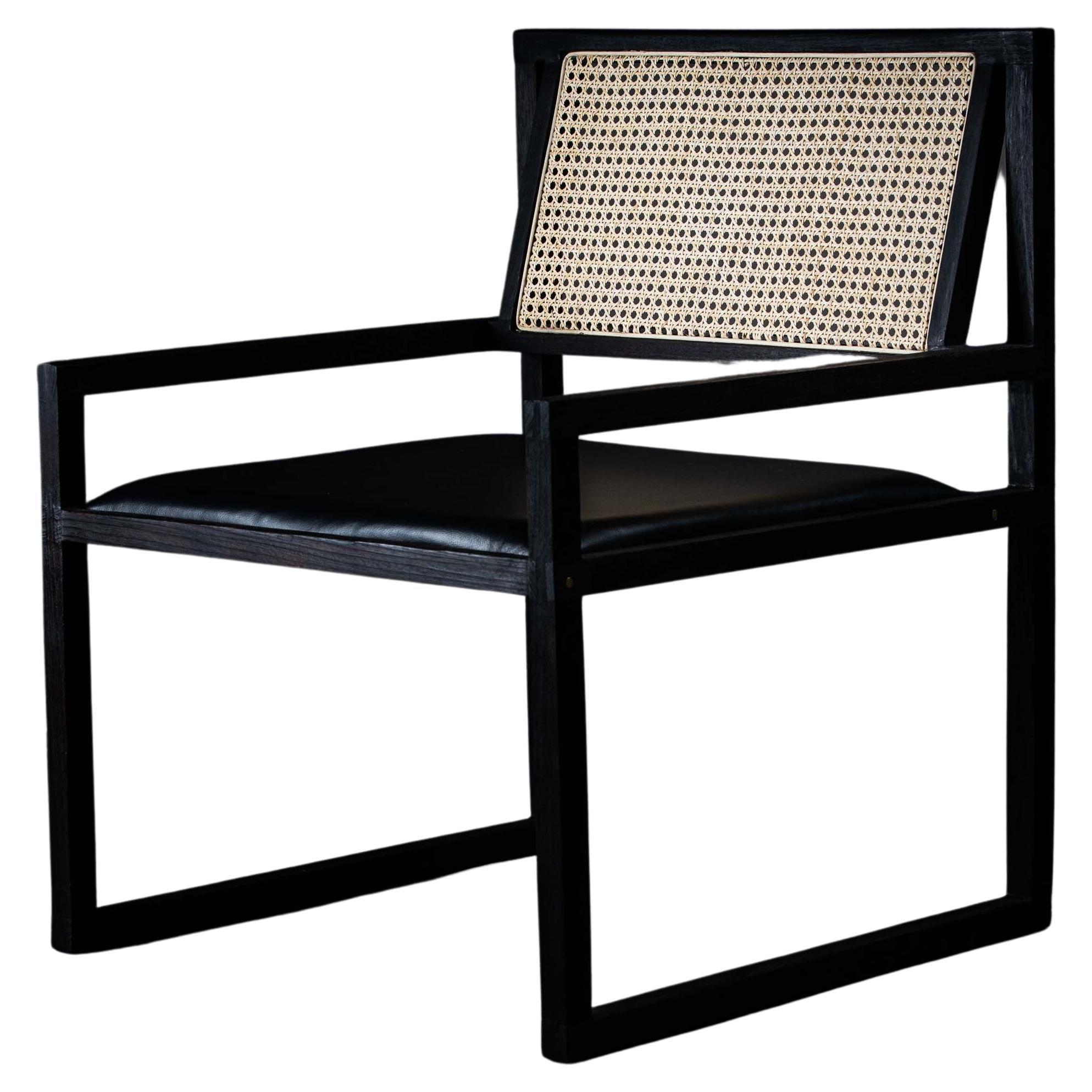 Quadratischer Sessel, Carbonisierte Oberfläche mit Shou Sugi Ban, japanische Technik