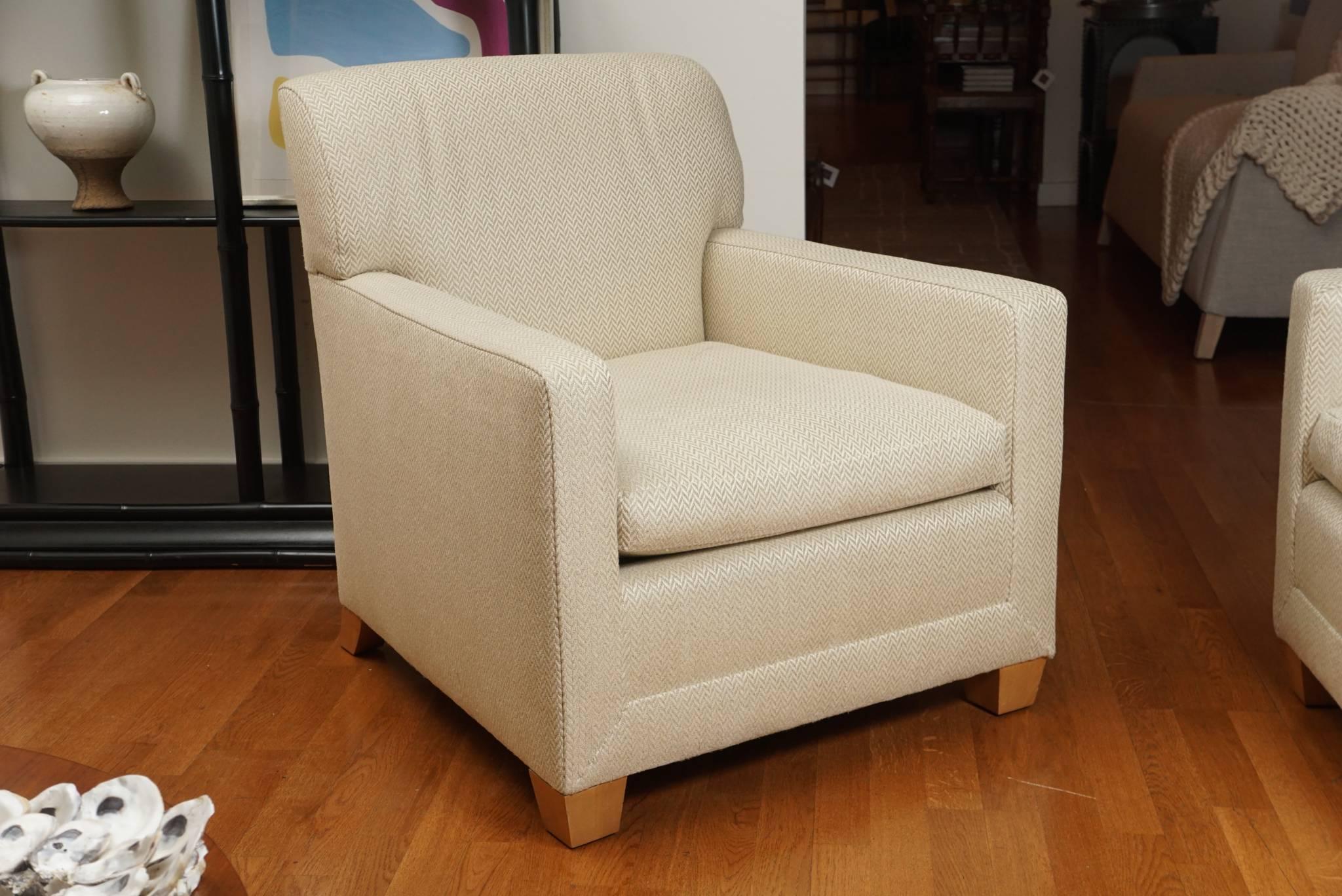 square arm chair