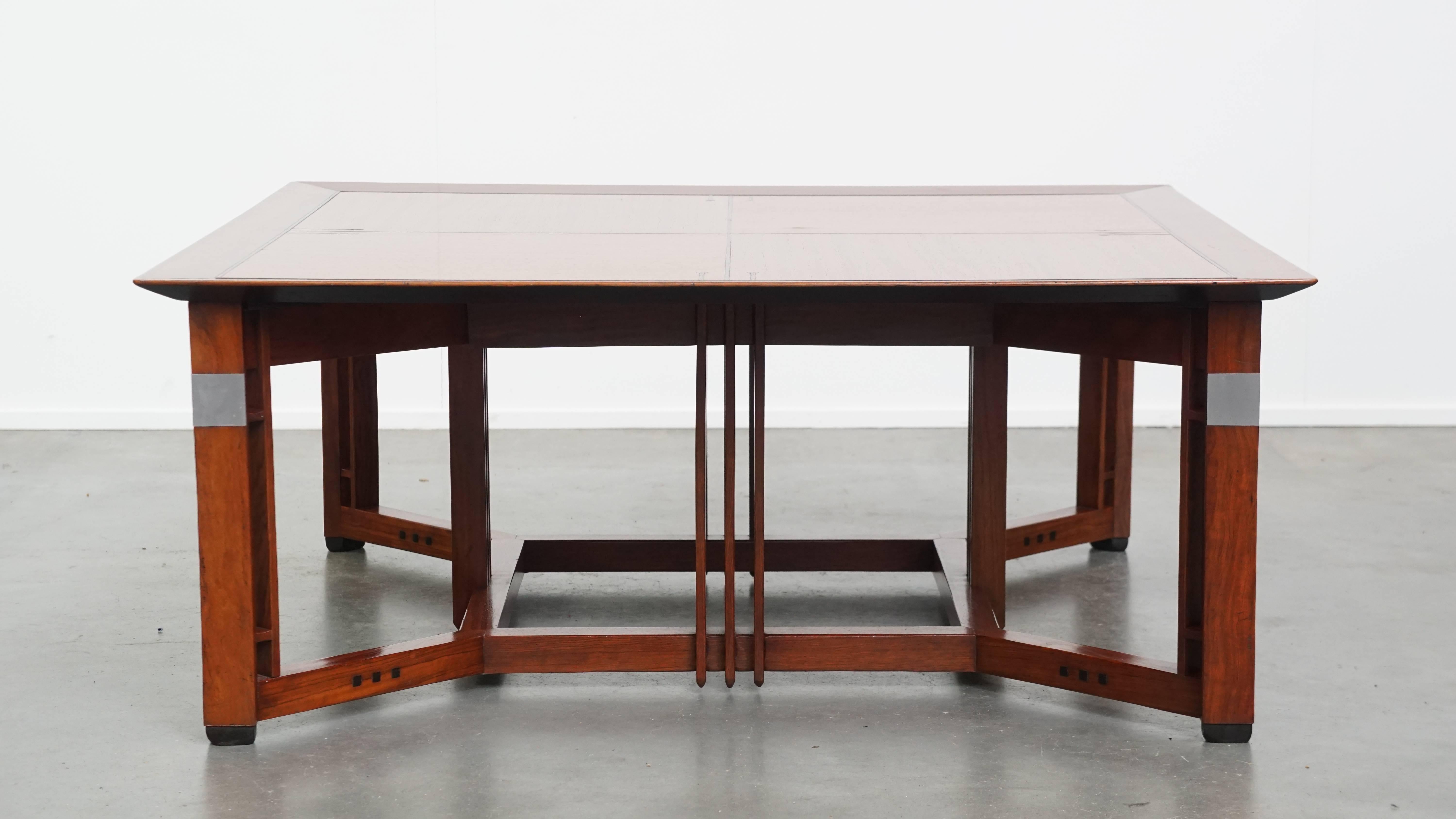 Hand-Crafted Square Art Deco coffee table by Schuitema from the Decoforma series For Sale