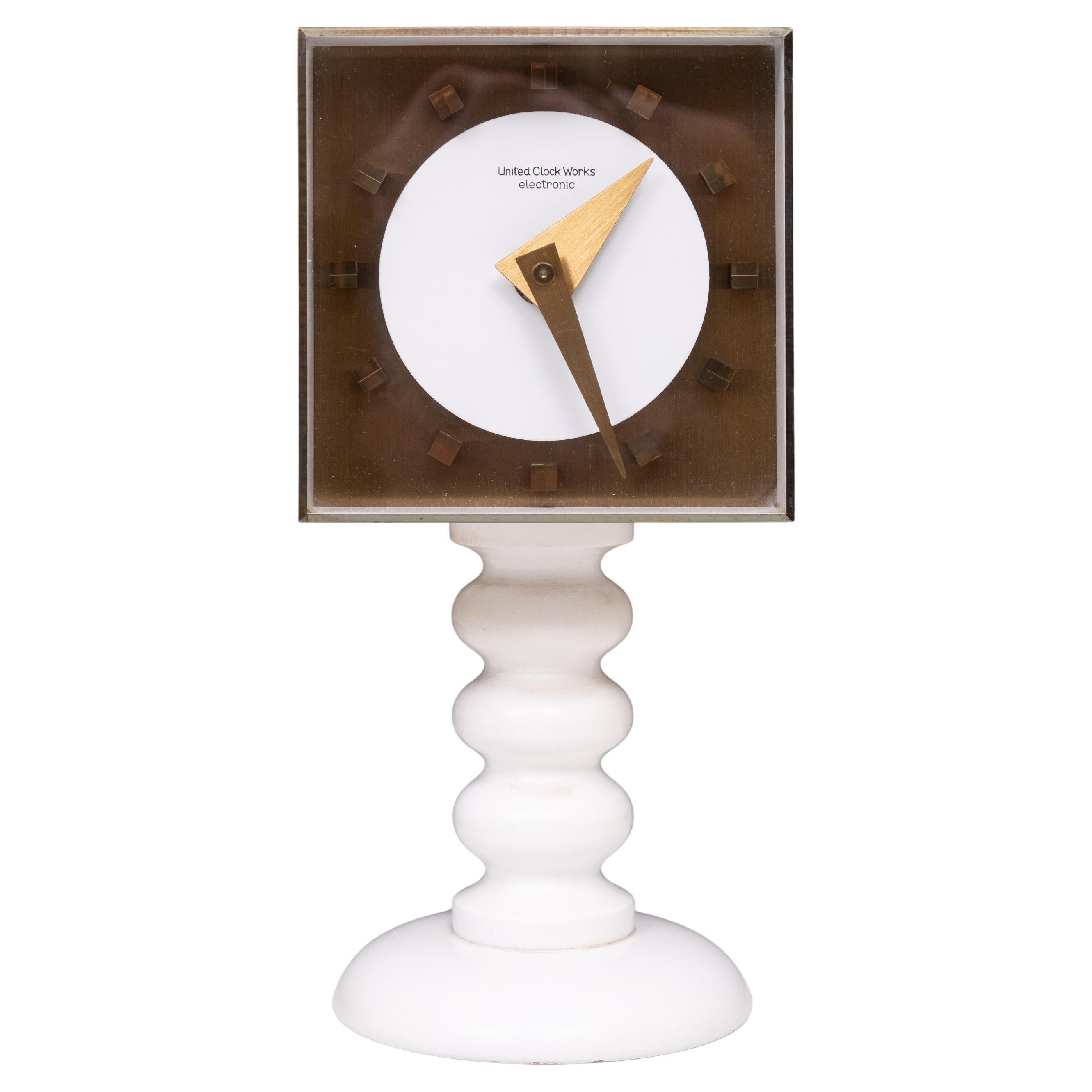 Quadratische Atlanta Electric Table Clock, von Kienzle Germany, 1960er Jahre