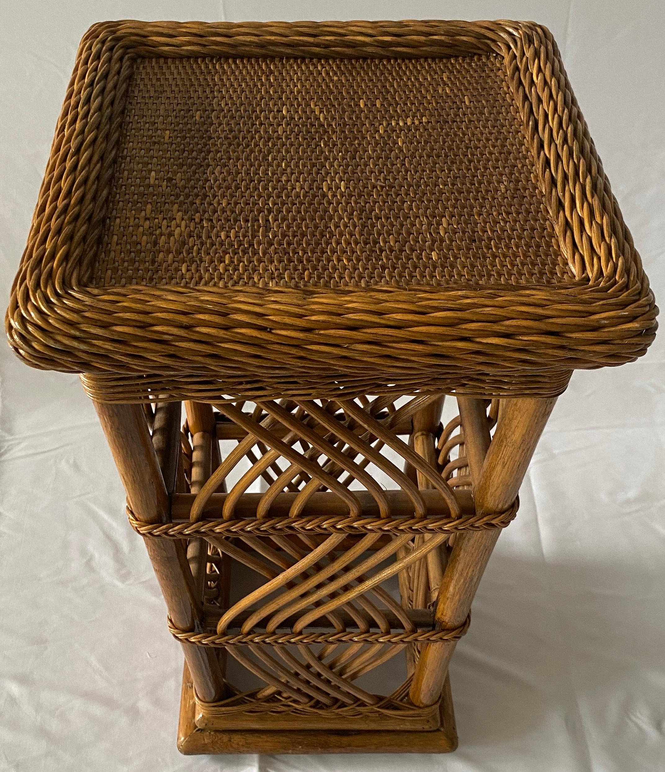 Square Bamboo End Table Rattan Side Table In Good Condition For Sale In Miami, FL