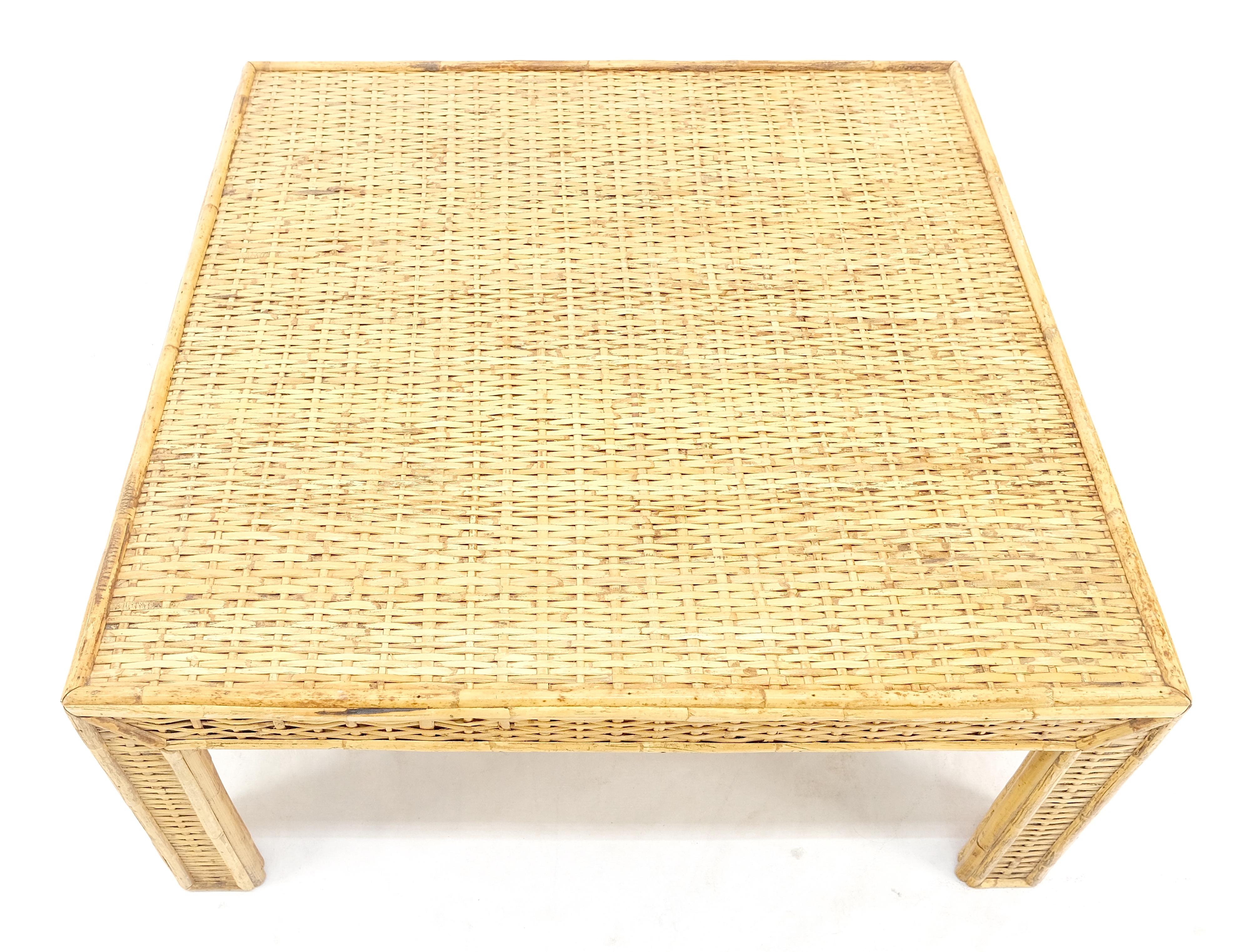 Square Bamboo Rattan Mid Century Modern Parsons Style Coffee Center Table MINT In Good Condition For Sale In Rockaway, NJ
