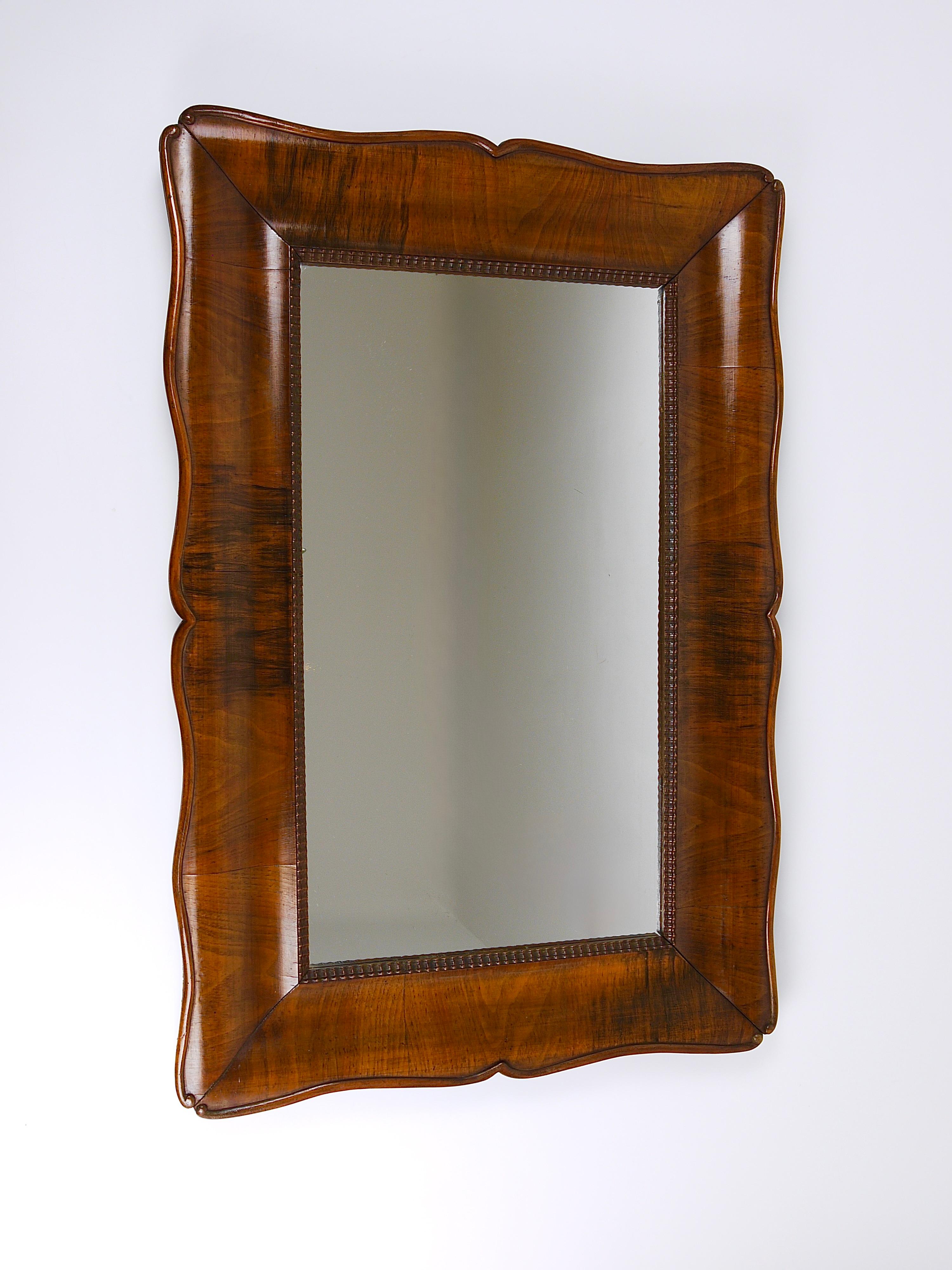Mid-19th Century Square Biedermeier Carved & Scalloped Walnut Wall Mirror, Vienna, ca. 1850 For Sale