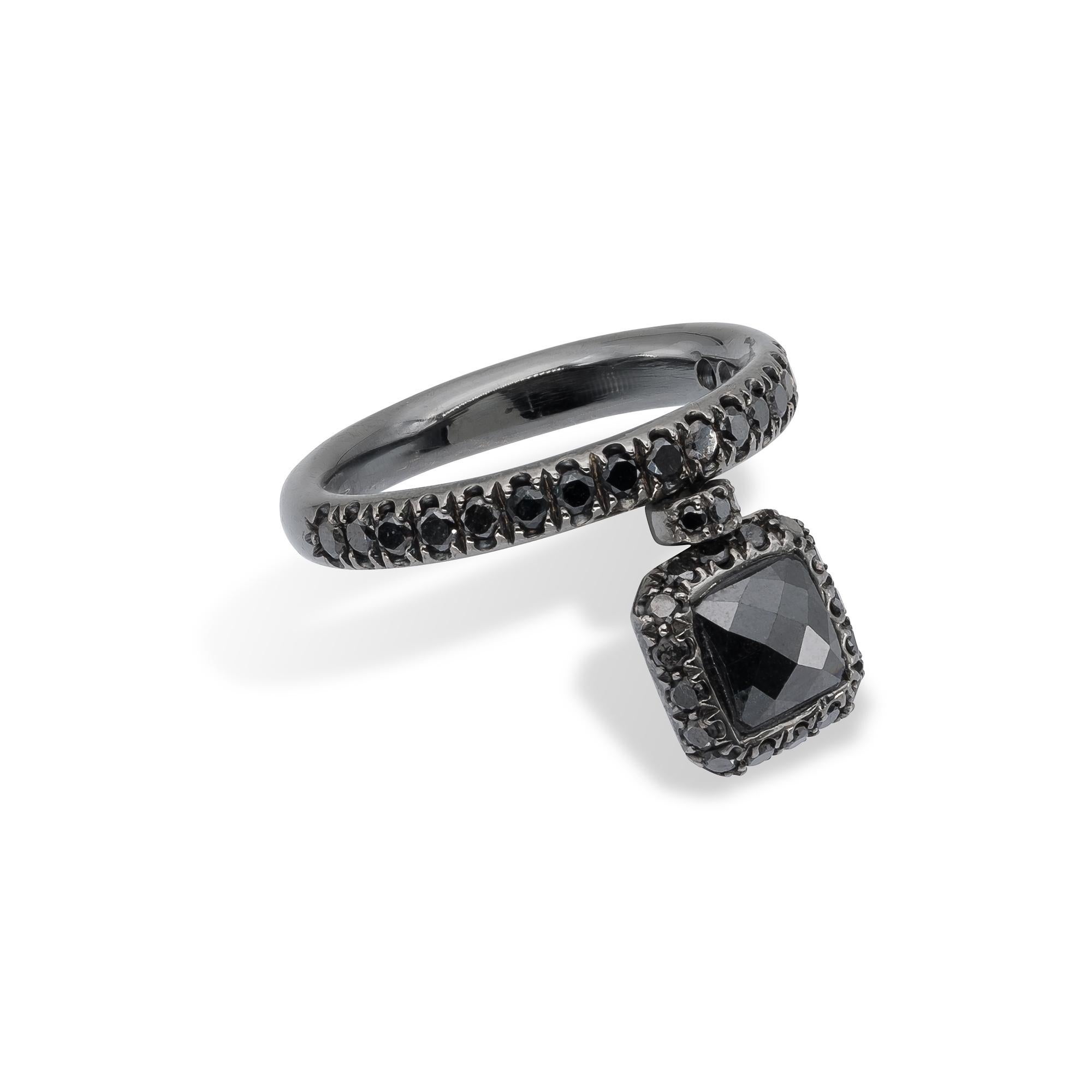 Pear Cut 1.28 carats Square Black Diamond Ring from d'Avossa Starry Night Collection For Sale
