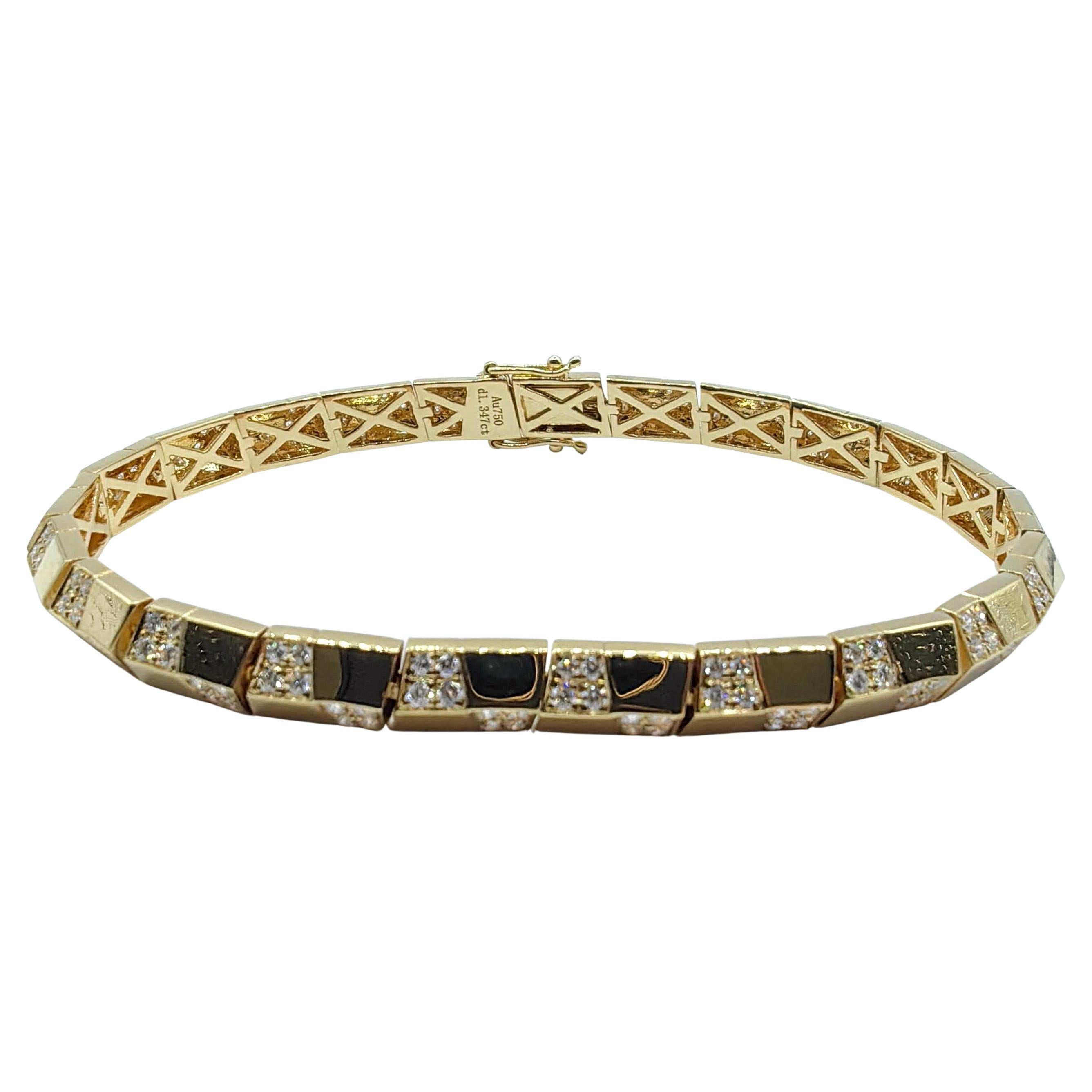 Square Block Round Brilliant Cut Diamond Bracelet in 18K Yellow Gold For Sale