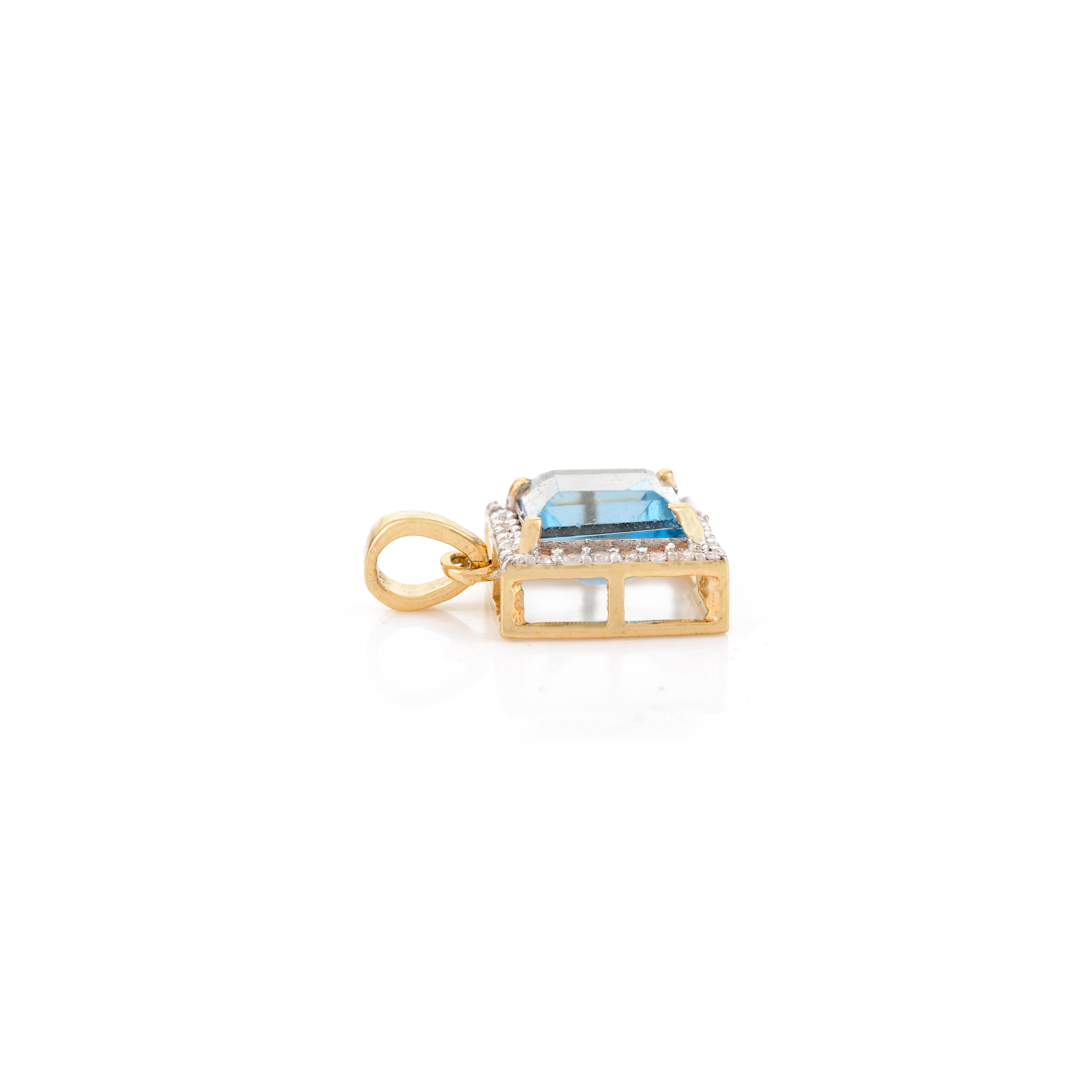Anhängerring aus 18 Karat Gelbgold mit blauem Topas im Quadratschliff und Diamant-Halo-Ohrringen im Angebot 1