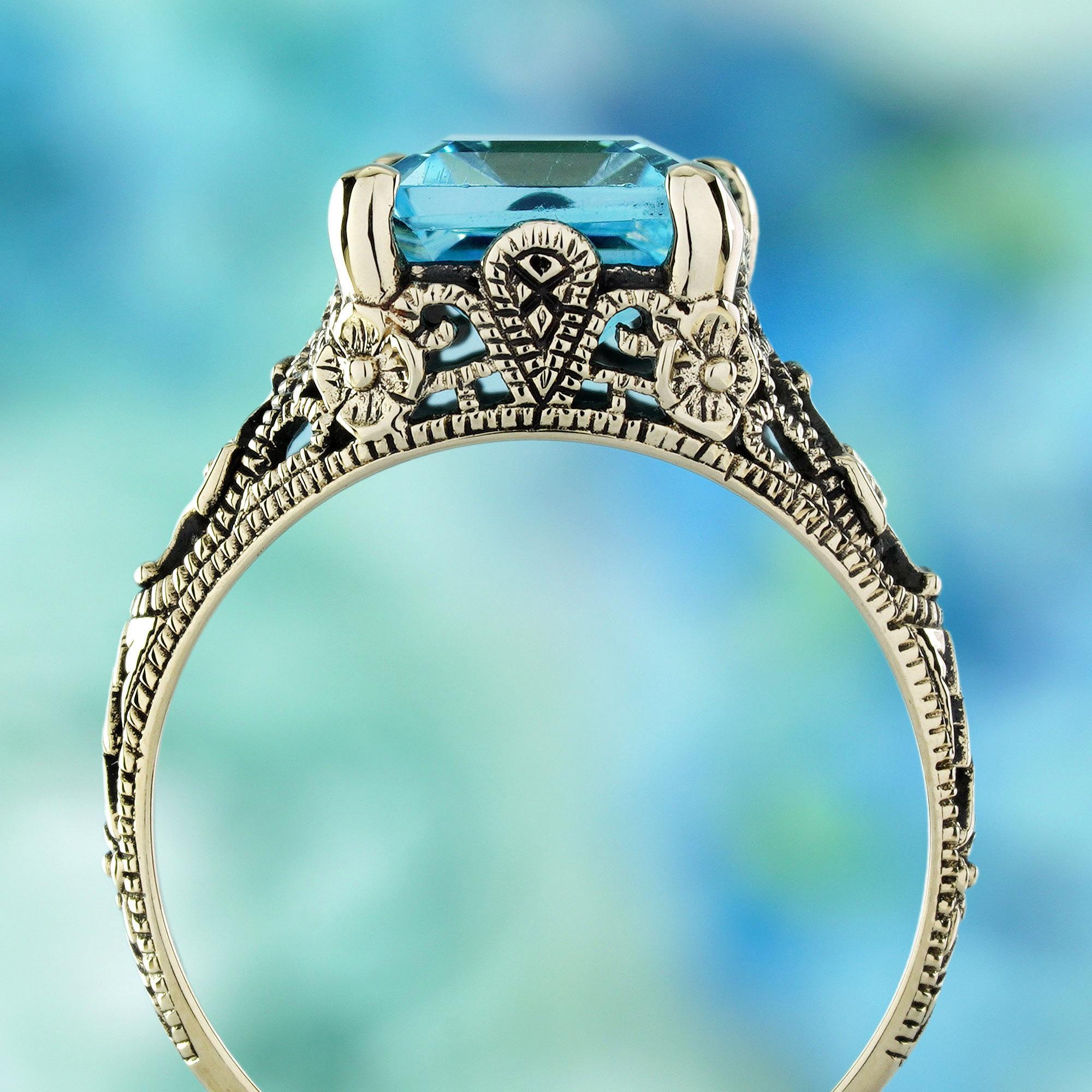 Square Blue Topaz Vintage Style Filigree Ring in Solid 9K Yellow Gold In New Condition For Sale In Bangkok, TH