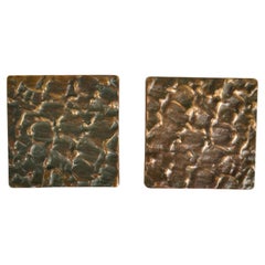 Par de Tiradores Cuadrados de Bronce con Relieve Subtil