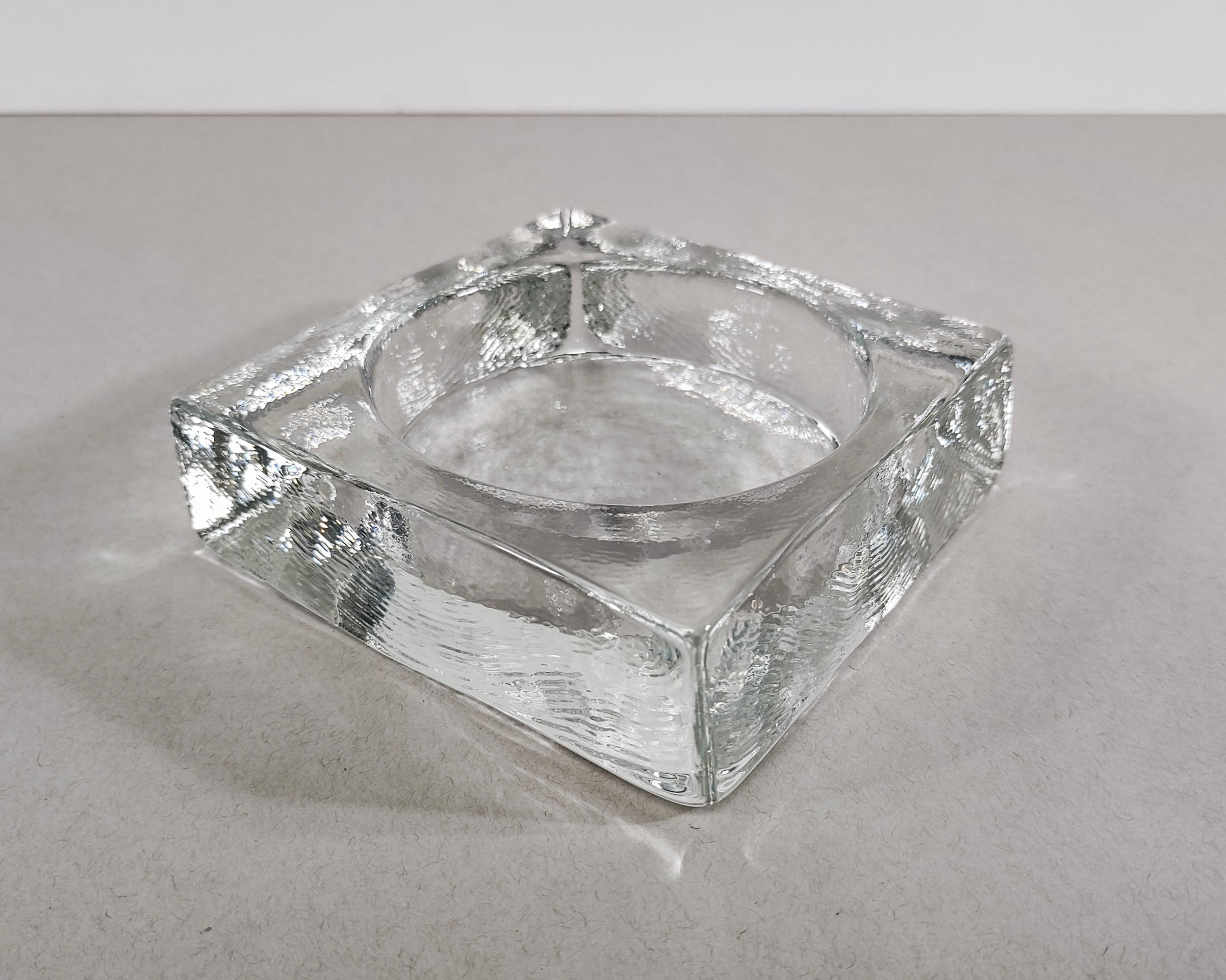 Square Cast Glass Block Catchall Dish In Good Condition For Sale In Hawthorne, CA