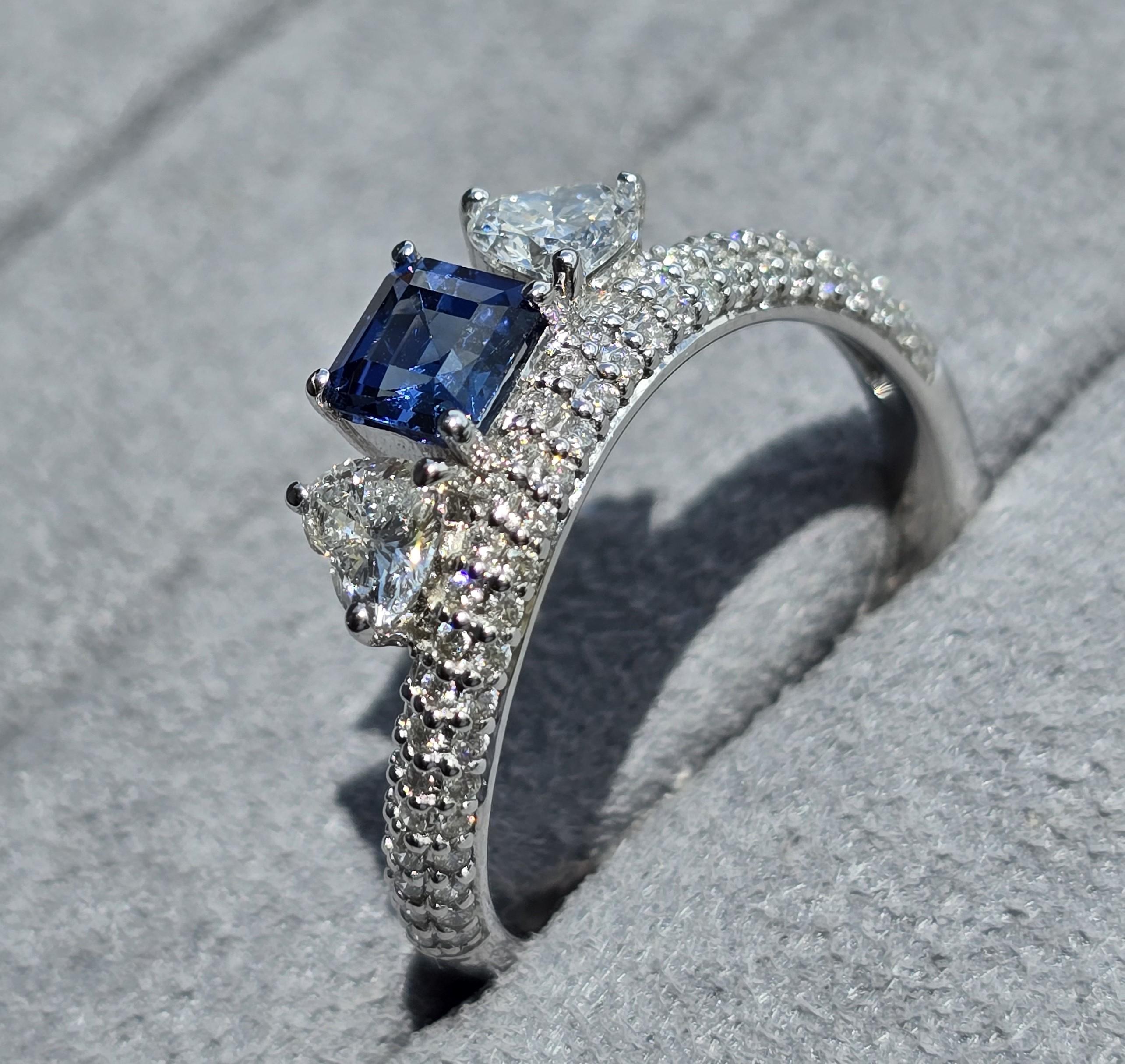 Anello con zaffiro Ceylon quadrato in vendita 3