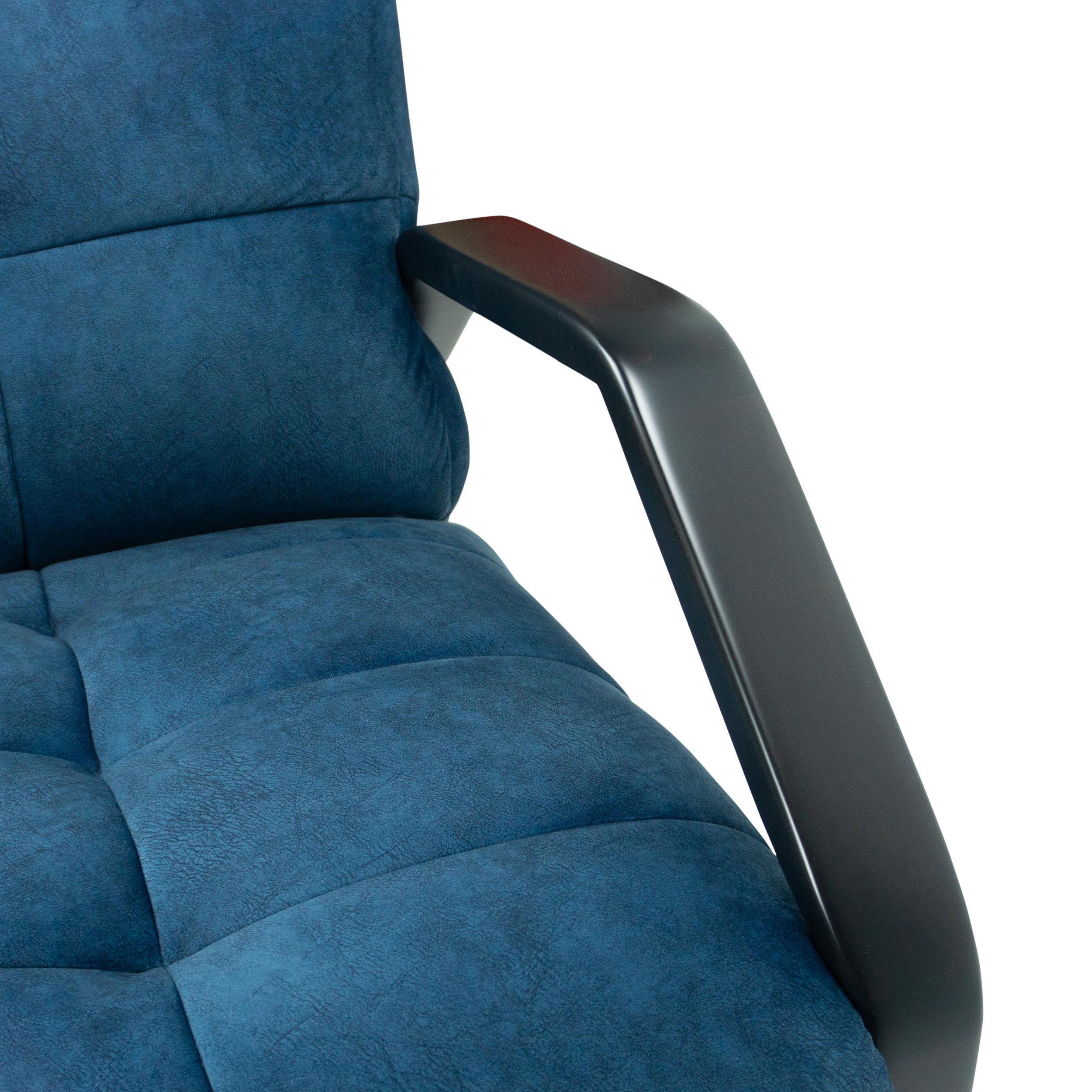 Silla de salón Square Channel Tufted con brazos angulados de madera y terciopelo azul marino en venta 8