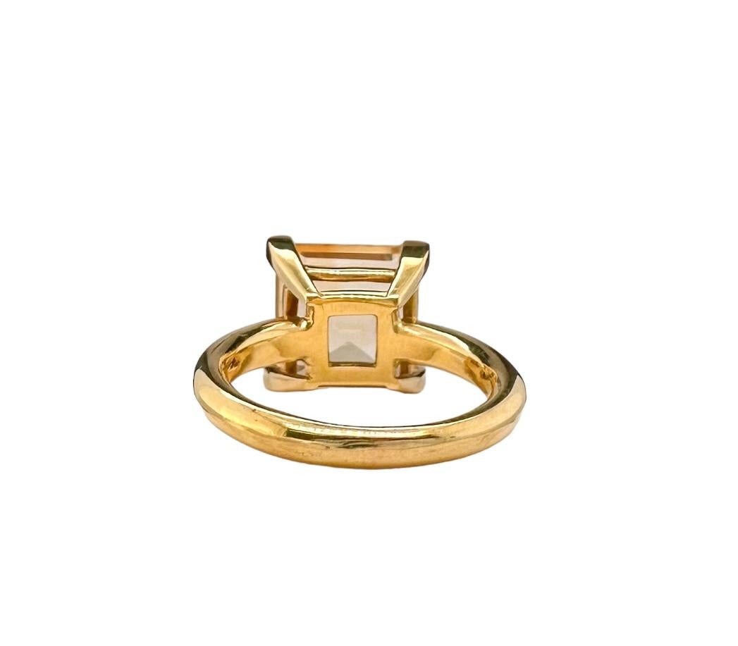 Quadratischer Citrin-Ring - 18 Karat Gelbgold (Zeitgenössisch) im Angebot