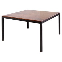 Quadratischer Couchtisch - 1960er Jahre im Florence Knoll-Stil