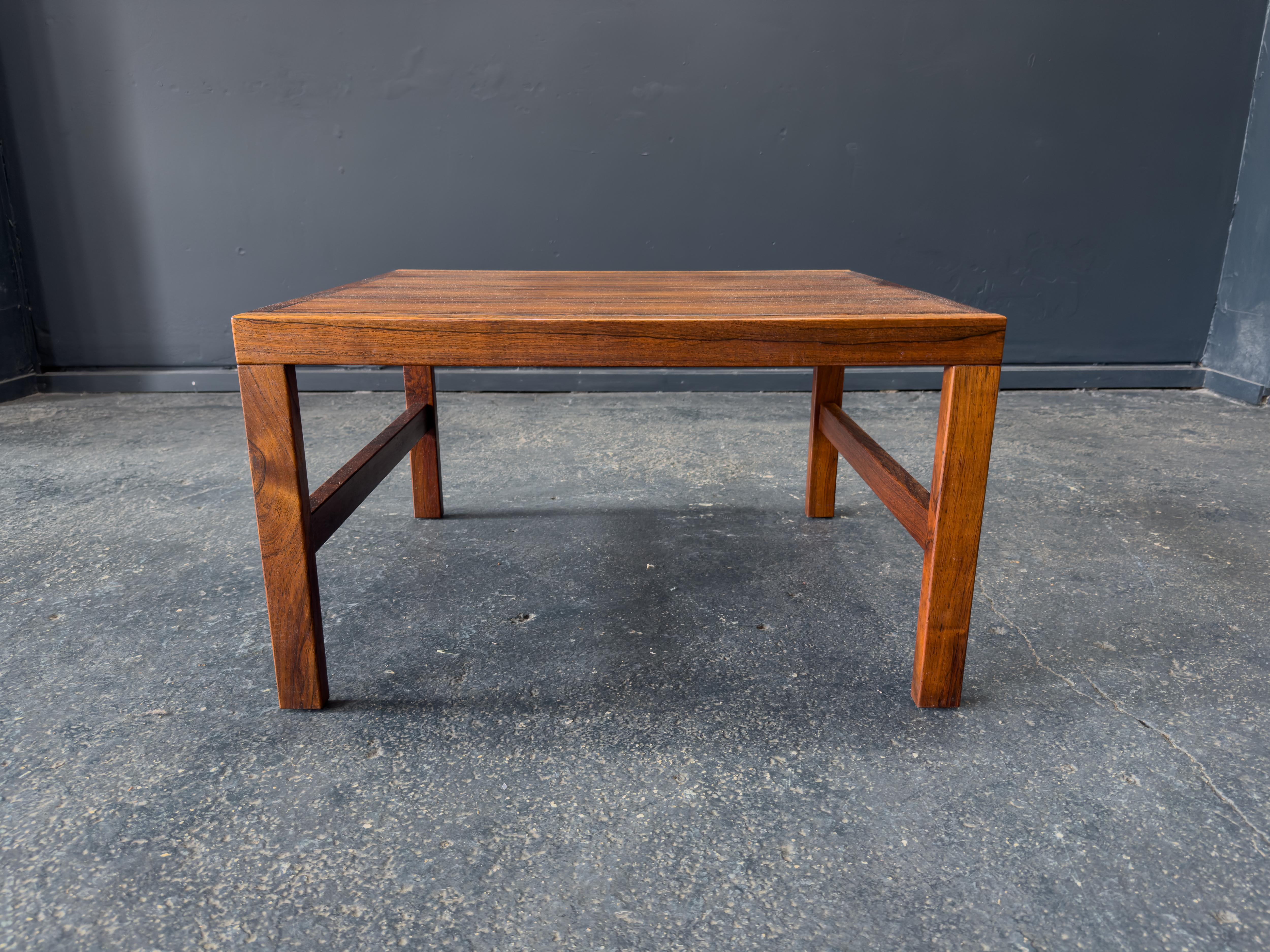 Square Coffee Table (Moderne der Mitte des Jahrhunderts) im Angebot