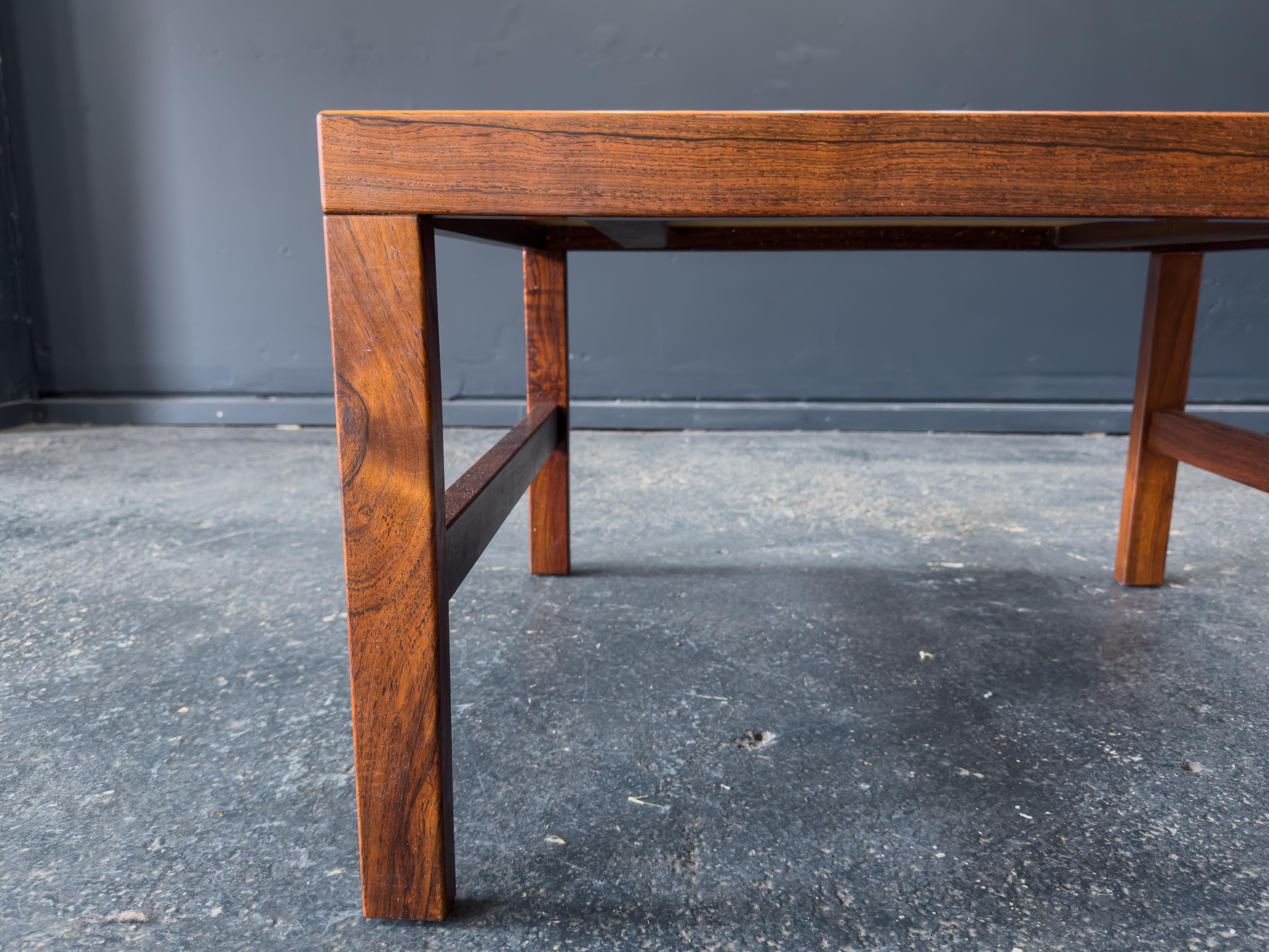 Square Coffee Table im Zustand „Gut“ im Angebot in London, GB