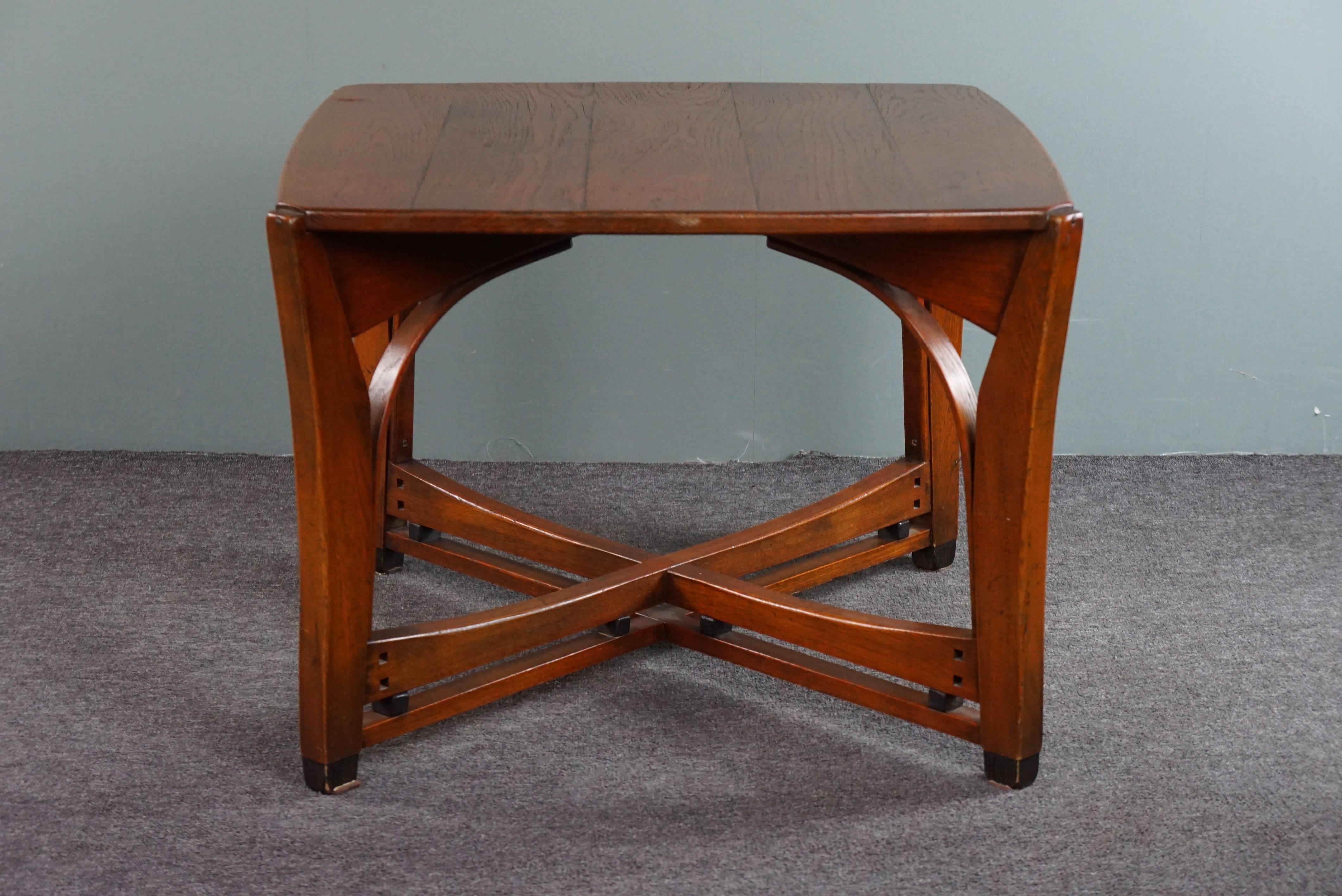 Square coffee table from Schuitema from the Jugendstil series In Good Condition For Sale In Harderwijk, NL