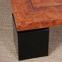 Table basse carrée en loupe d'orme, 1980