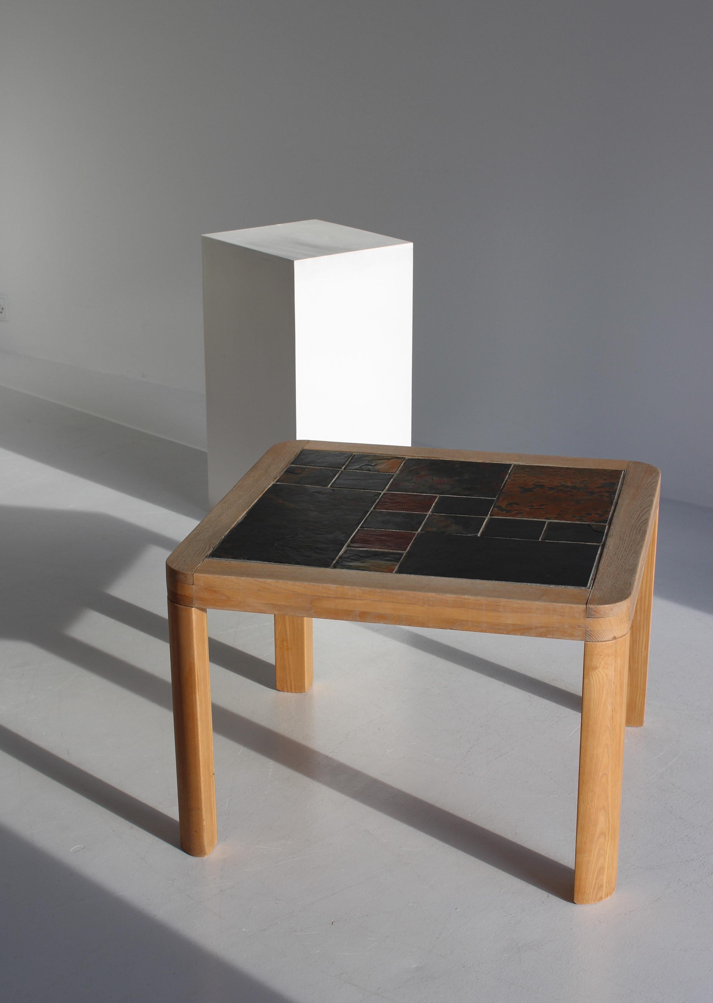 Table basse carrée en chêne avec plateau en ardoise, Haslev Furniture, Danemark, 1970 en vente 10