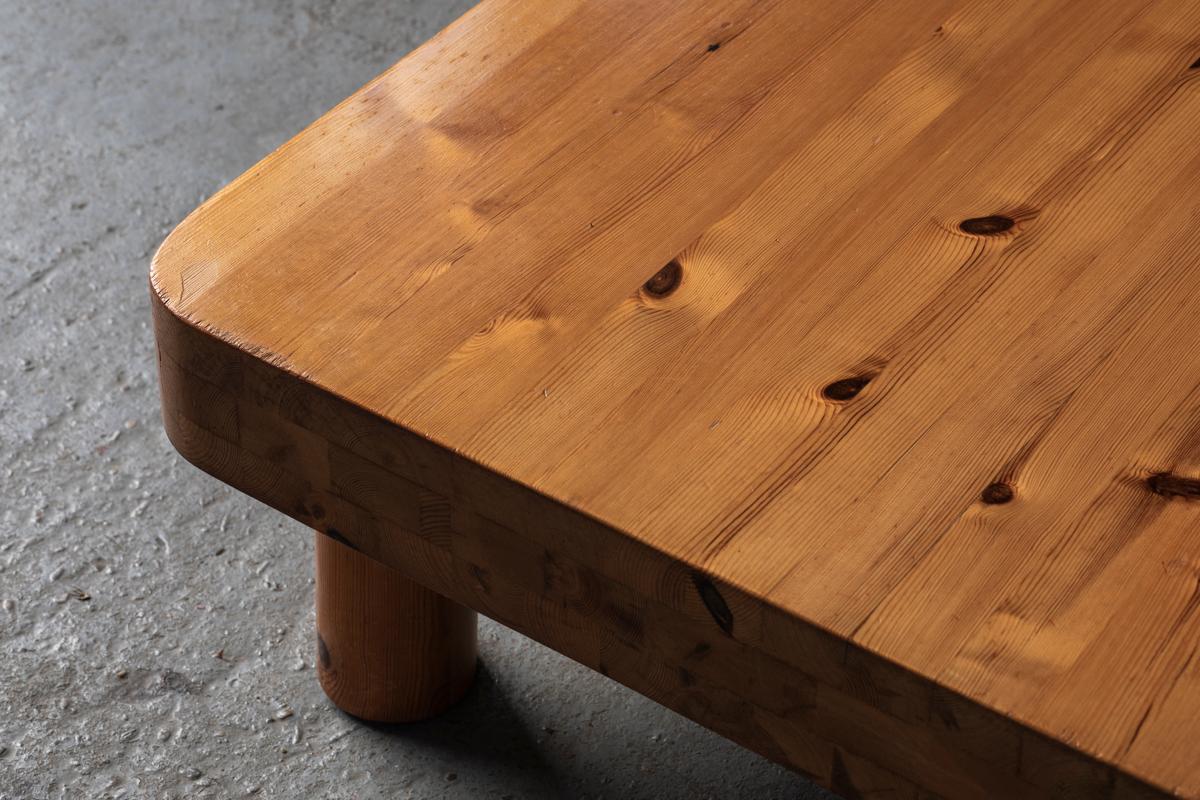 Large Square Coffee Table in Pine Wood, 1970s For Sale 5