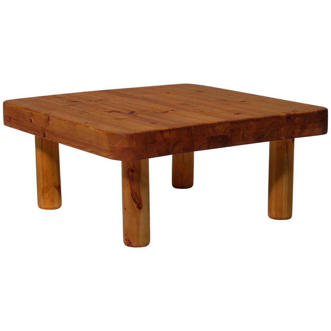 Square Coffee Table in Solid Pine