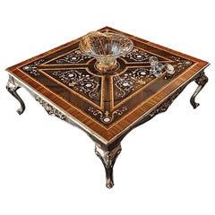 Tavolino quadrato rivestito in madreperla di Modenese Gastone Interiors