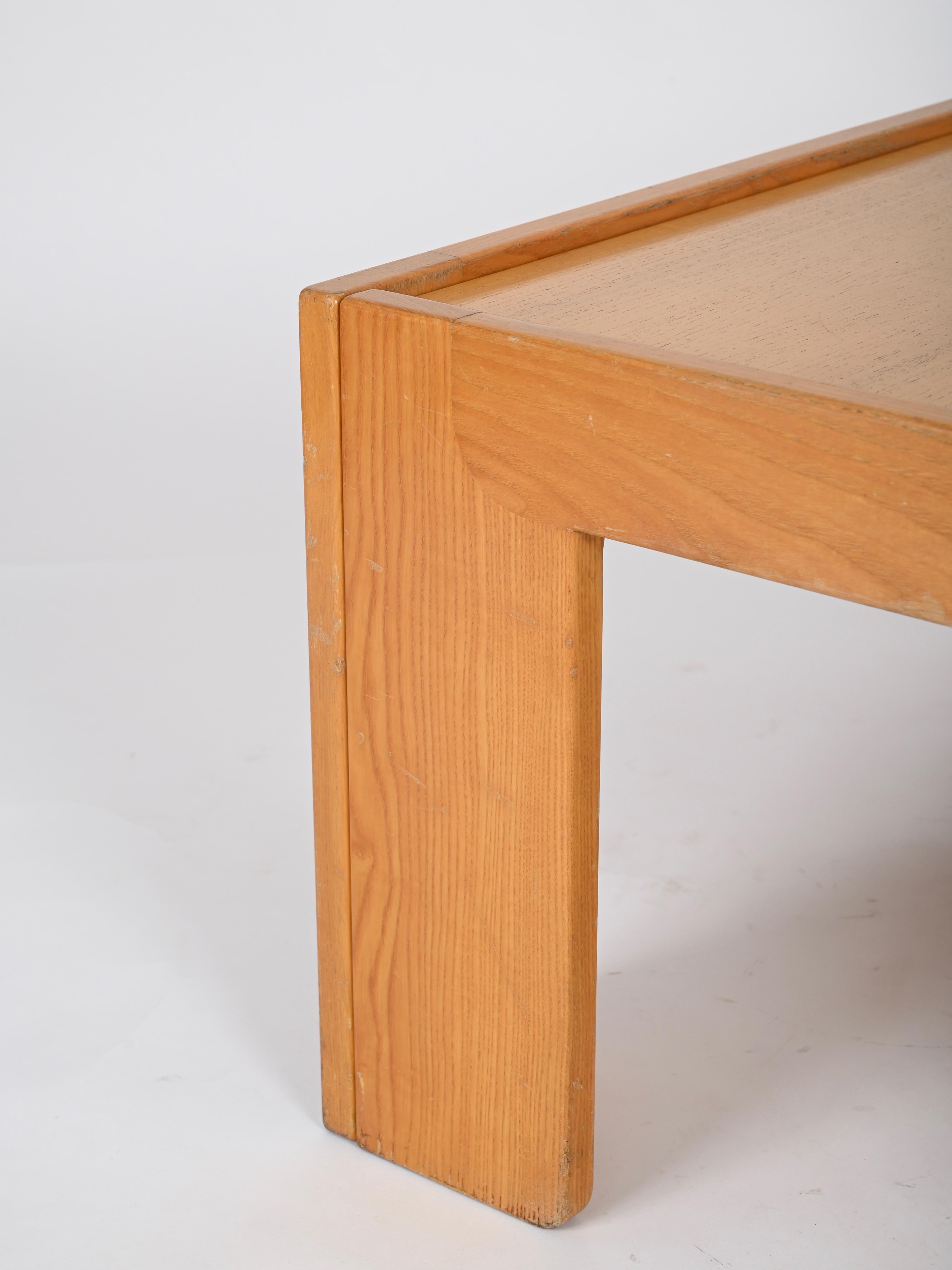 Tavolino quadrato firmato da Afra & Tobia Scarpa per Cassina, Italia anni '60 in vendita 5