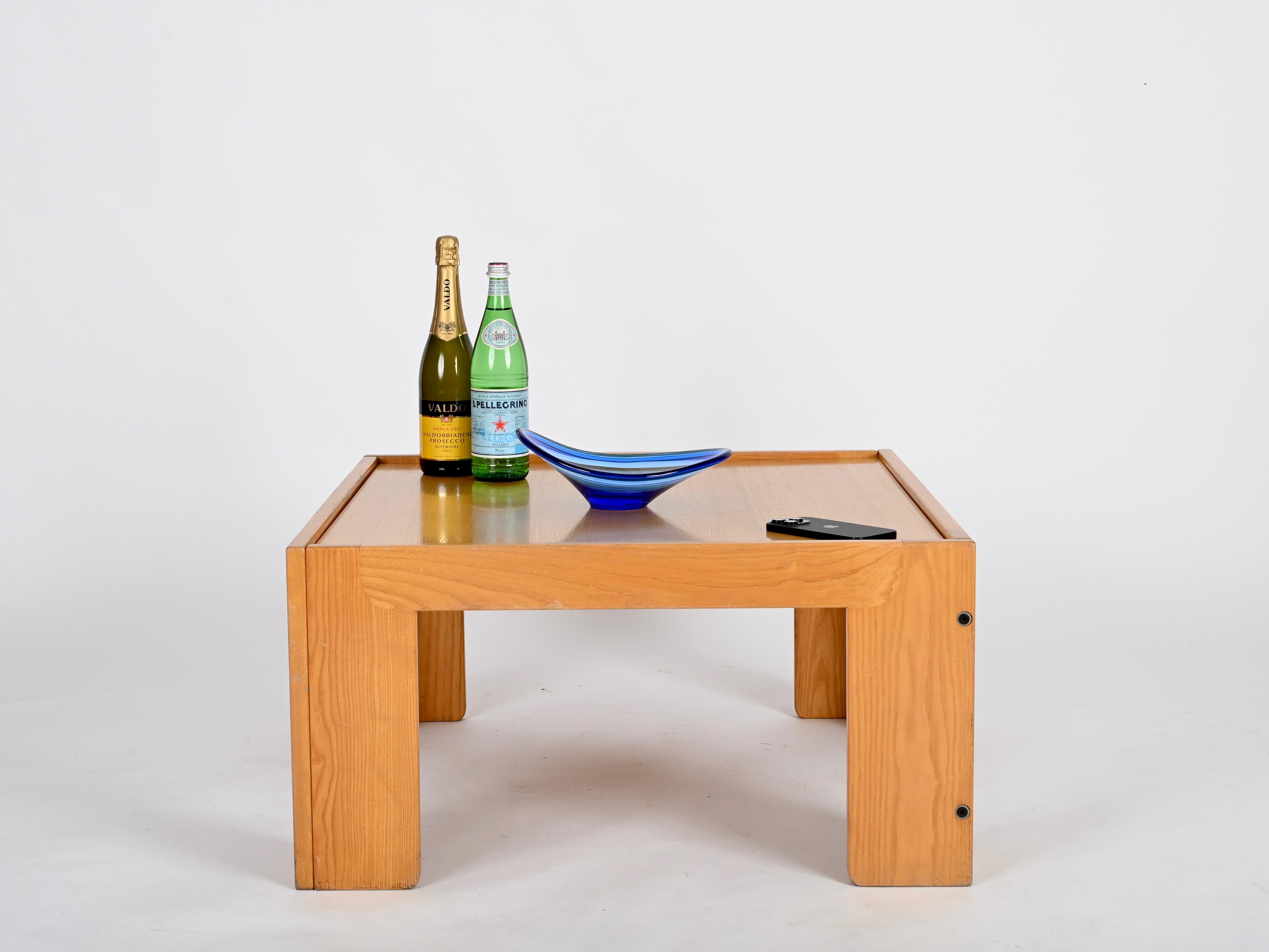 Tavolino quadrato firmato da Afra & Tobia Scarpa per Cassina, Italia anni '60 in vendita 6