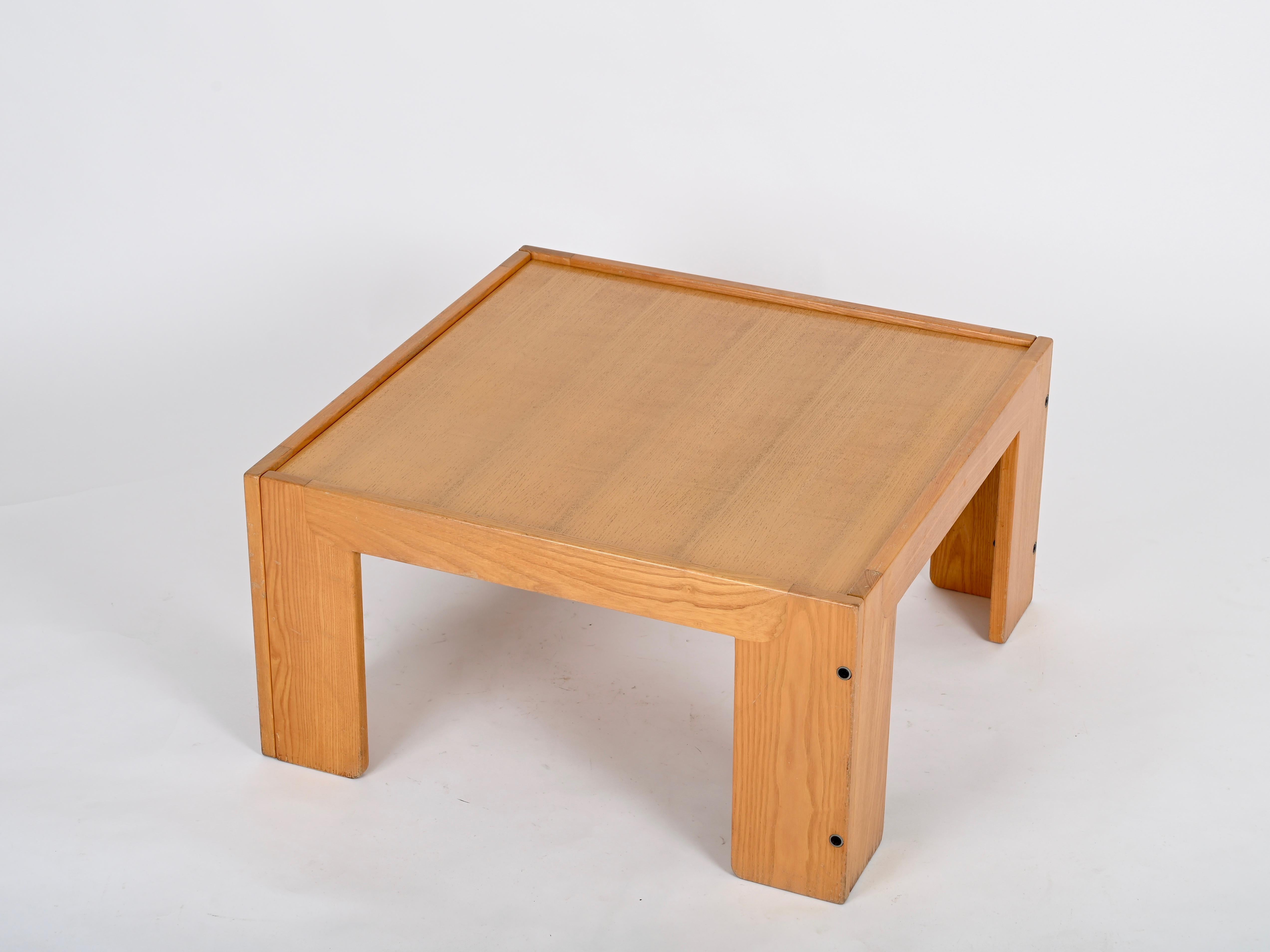 Tavolino quadrato firmato da Afra & Tobia Scarpa per Cassina, Italia anni '60 in vendita 8