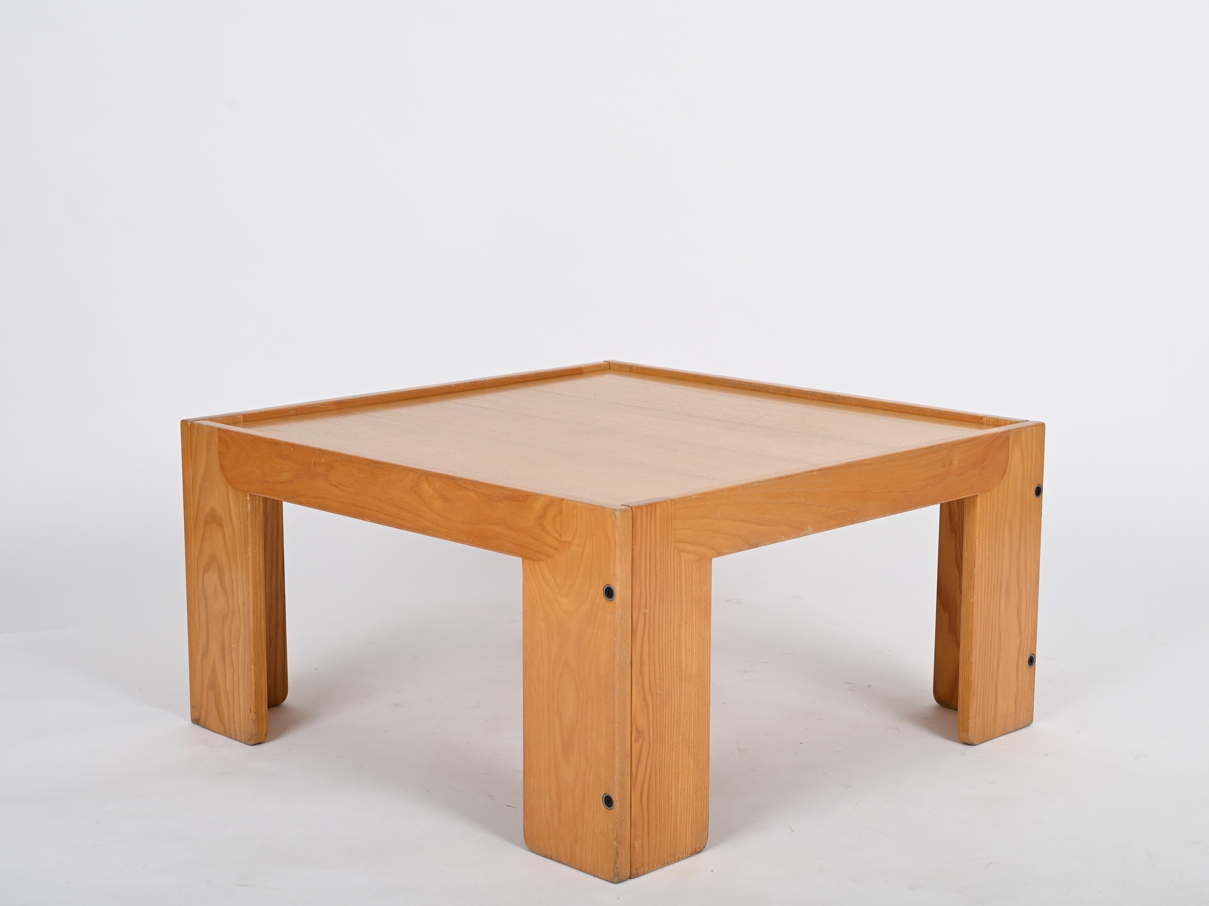 Tavolino quadrato firmato da Afra & Tobia Scarpa per Cassina, Italia anni '60 in vendita 2