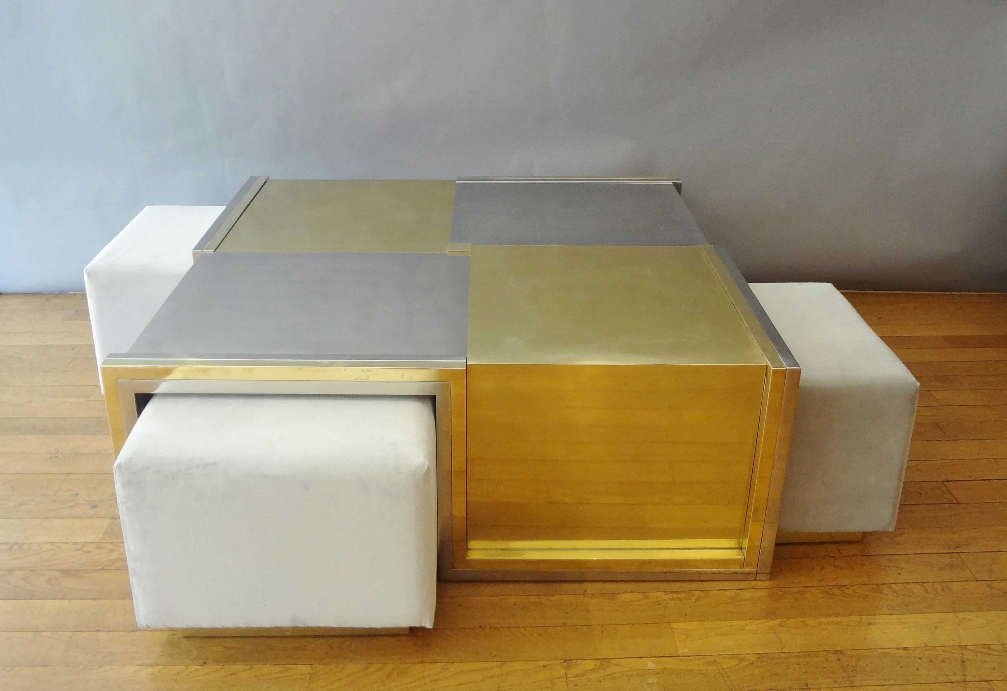Giovanni Banci, Italy 1975.
Spectacular and amusing square coffee table with 4 gigogne stools.
Gilt brass, chromed steel, light grey velvet covers.
Stools height 14 ½ x width 18 ½ inches.
 