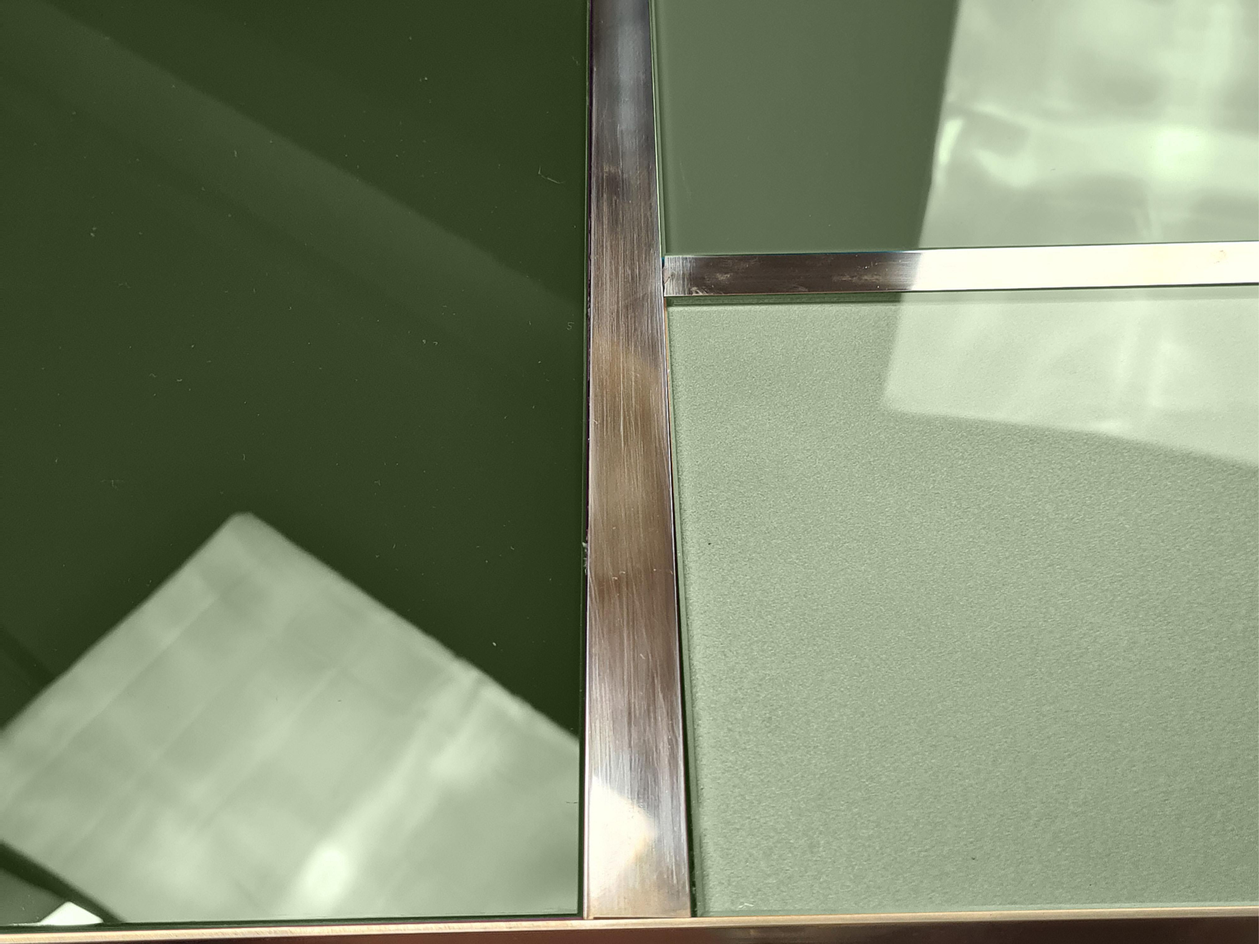 Moderno Square Coffee Table with Green Murano Glass and Brass Bands, Available in vendita