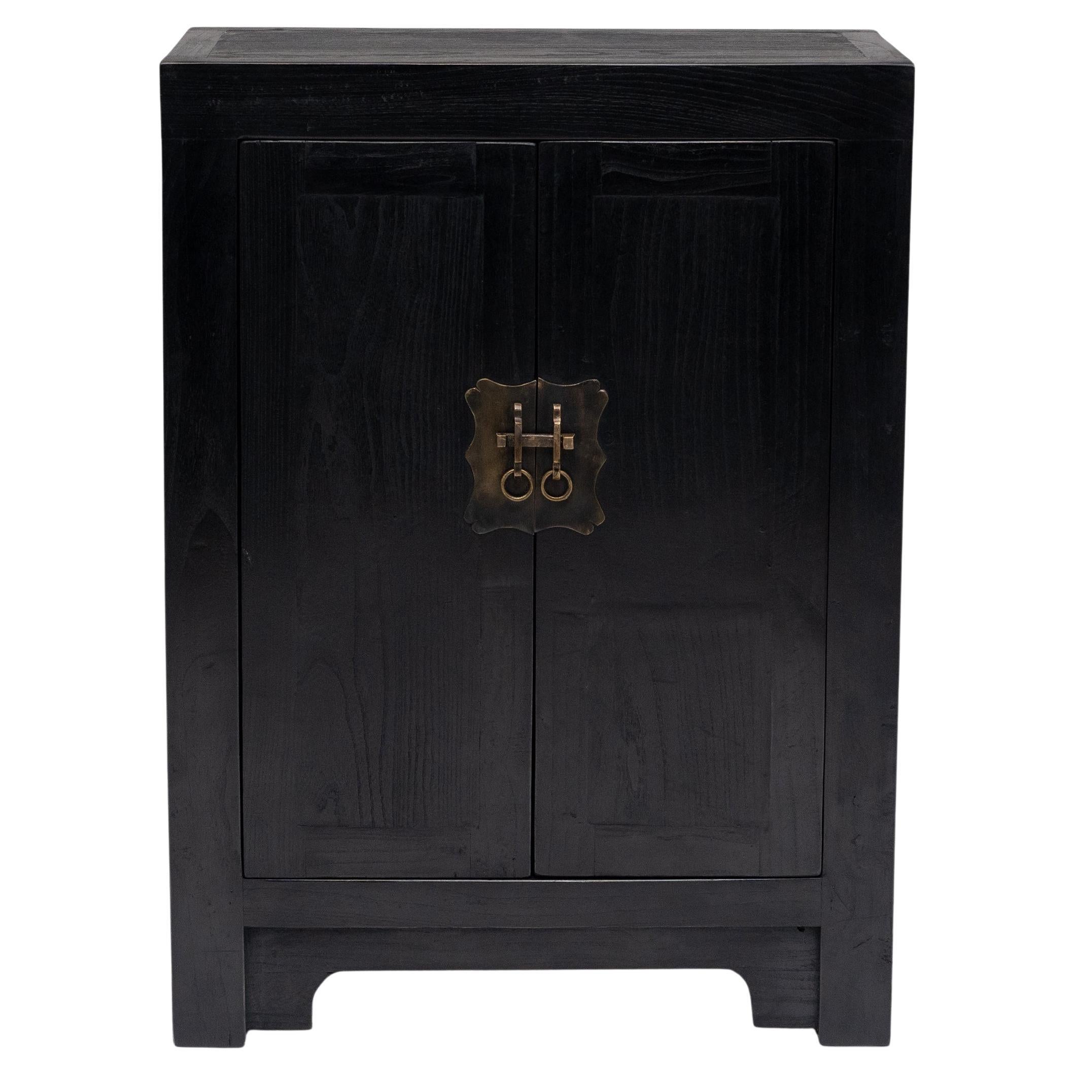 Armario Esquinero Cuadrado Chino con Cerradura