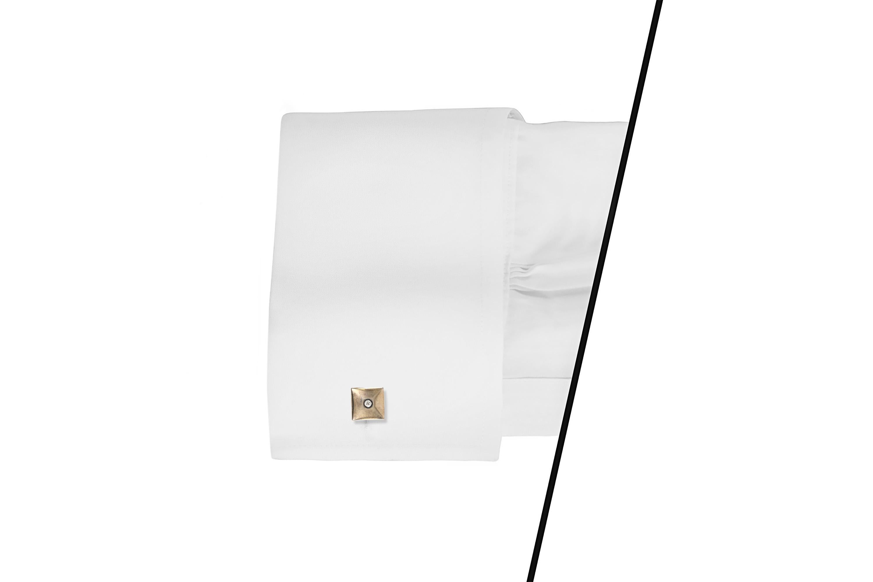 Square Cufflinks with Diamond In Excellent Condition For Sale In New York, NY