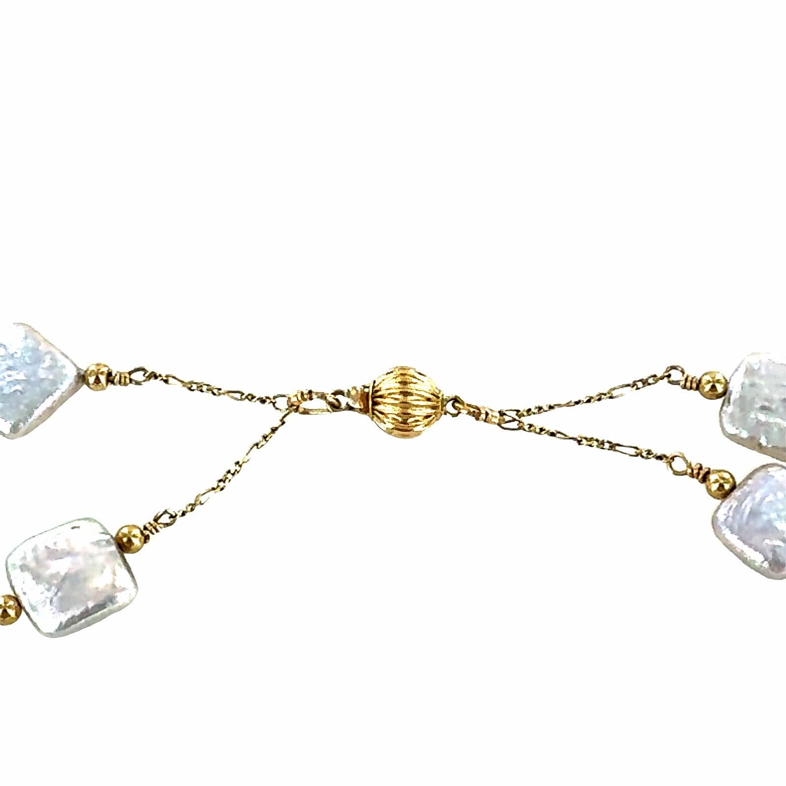 Collier à deux rangs de perles de culture carrées en or jaune 14 carats Excellent état - En vente à Boca Raton, FL