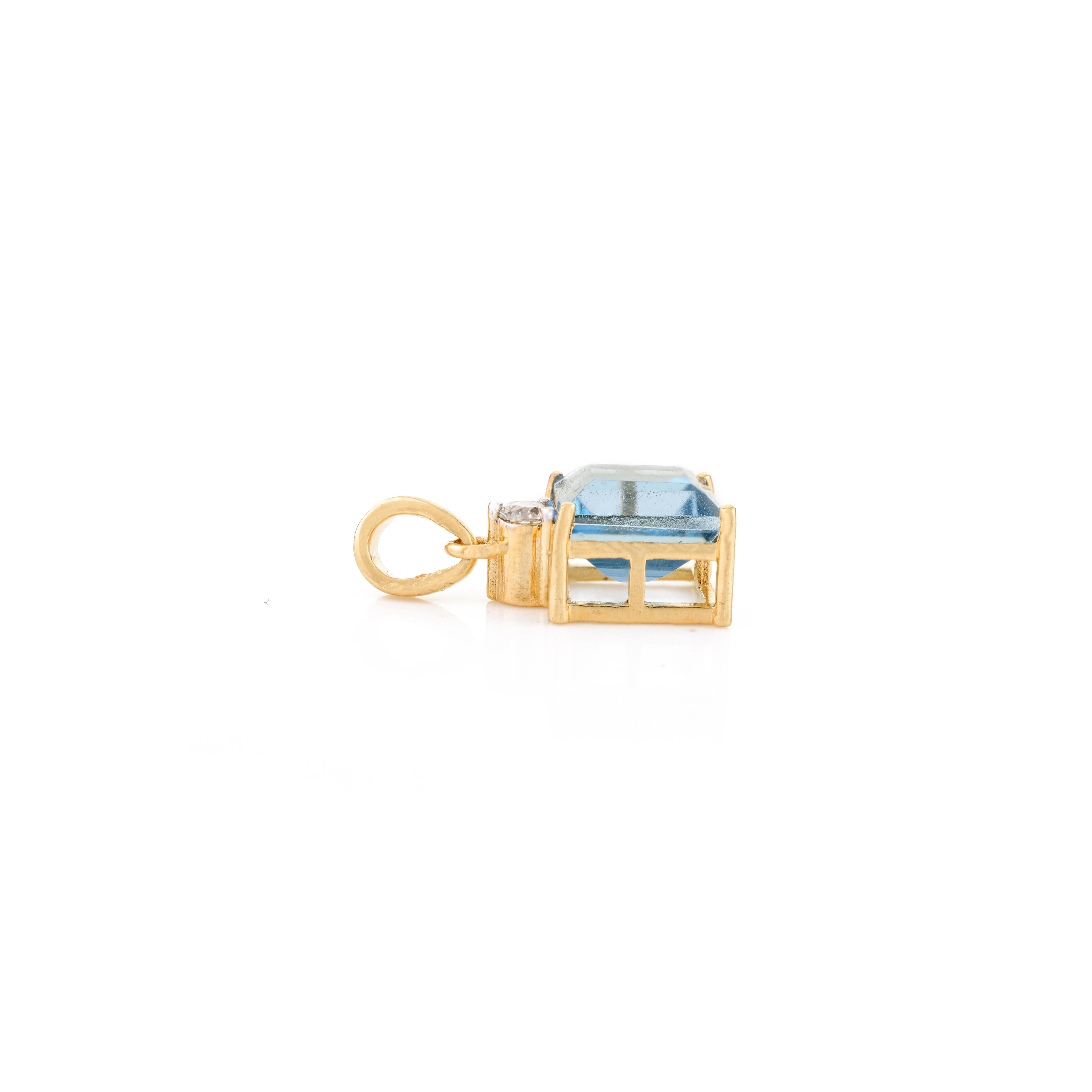 Pendants d'oreilles en or jaune massif 18 carats sertis de diamants et de topaze bleue de taille carrée en vente 1