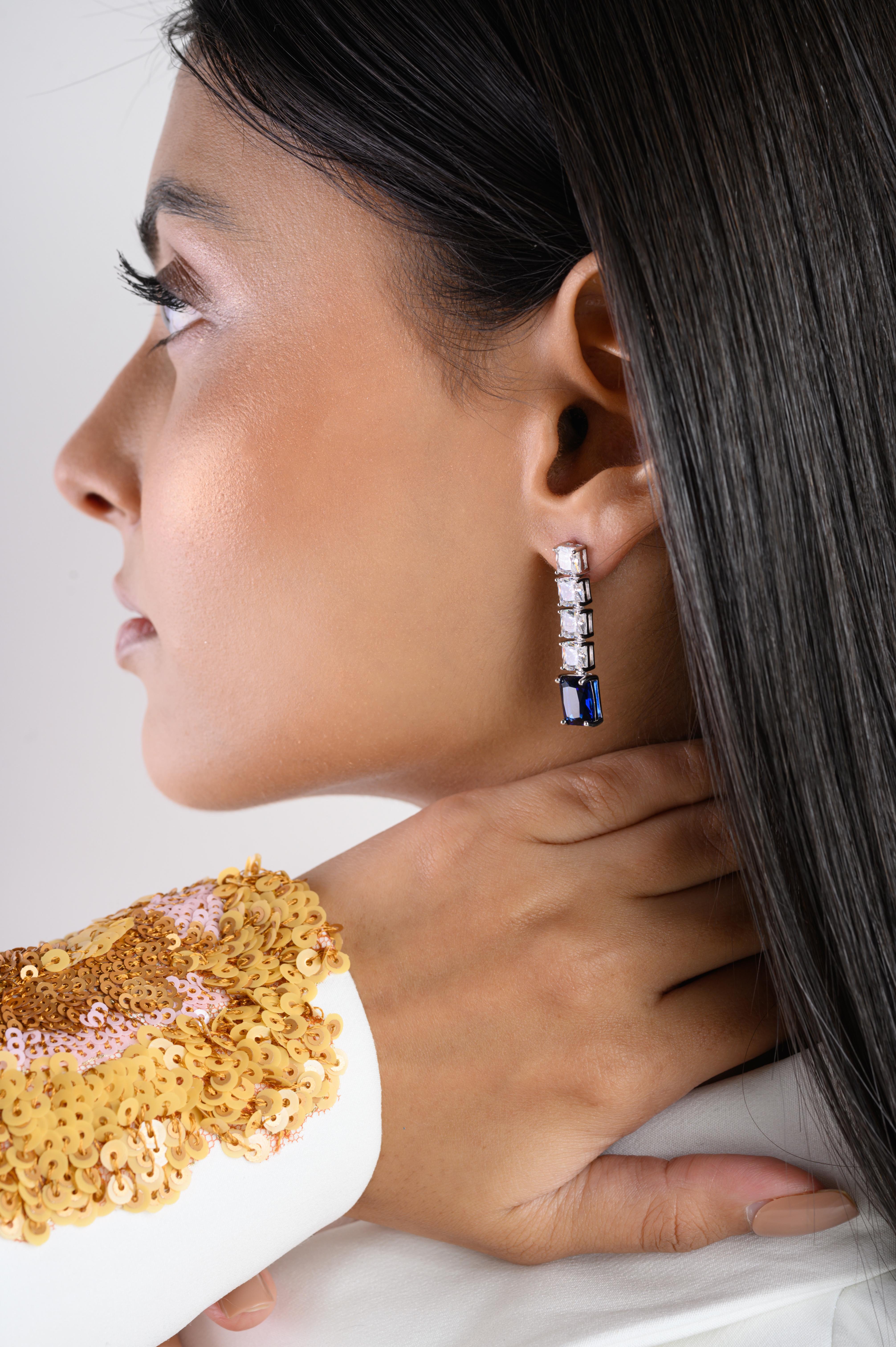Square Cut Blue Zirconia Linear Drop Earrings Gift for Her Made in 925 Silver In New Condition For Sale In New York, NY