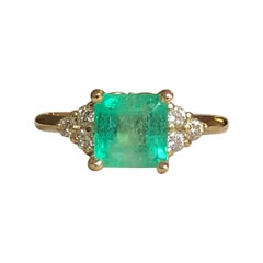 Square Cut Emerald and Diamond Ring Gold