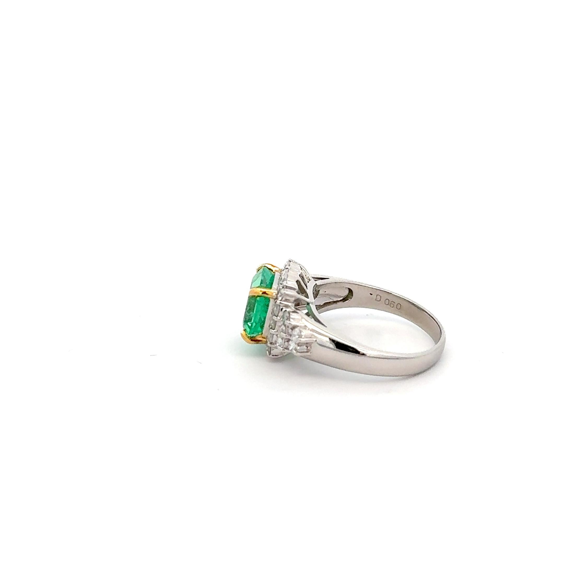 Square Cut Emerald & Diamond Ring Platinum For Sale 1